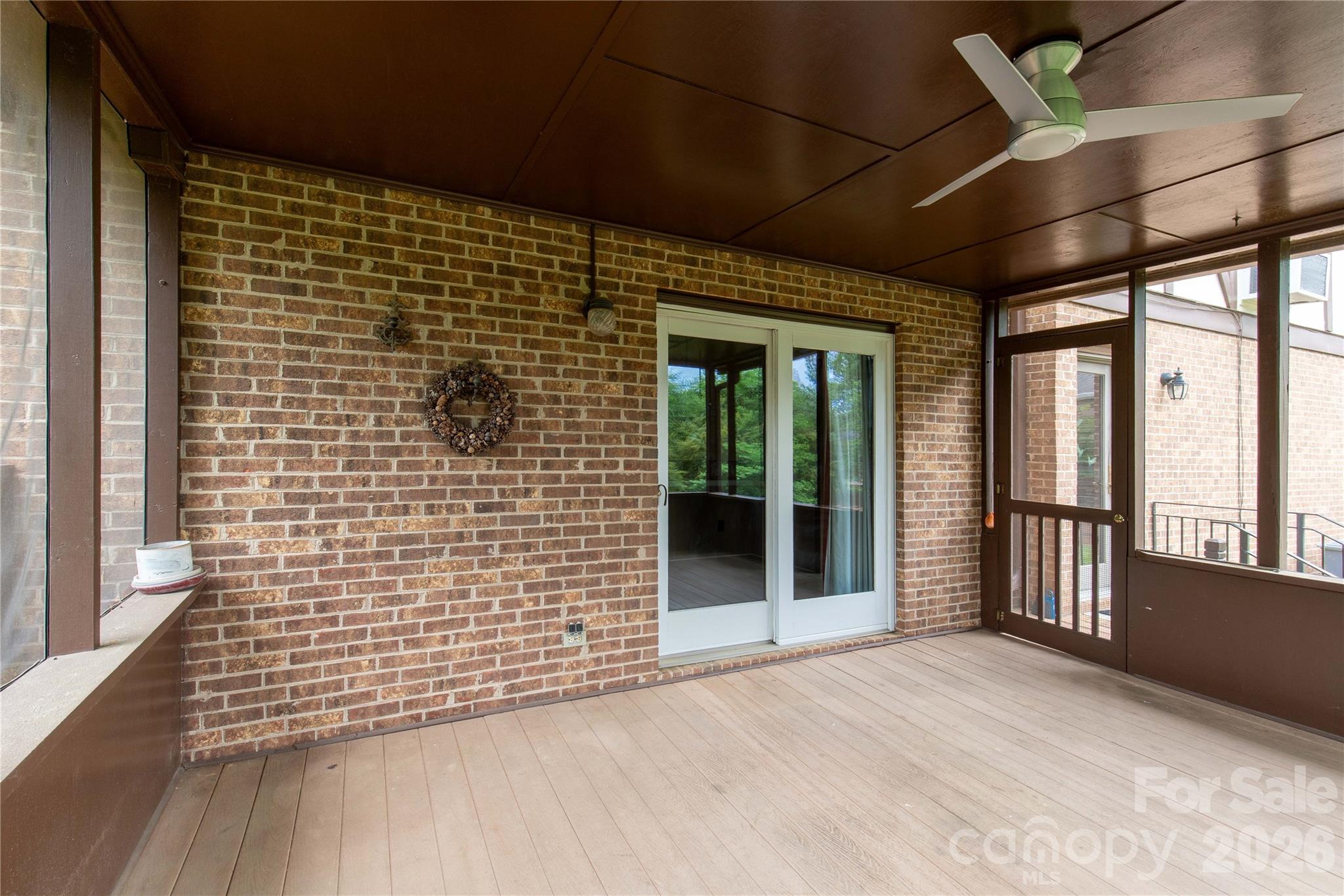 7201 Hopeton Road — Charlotte