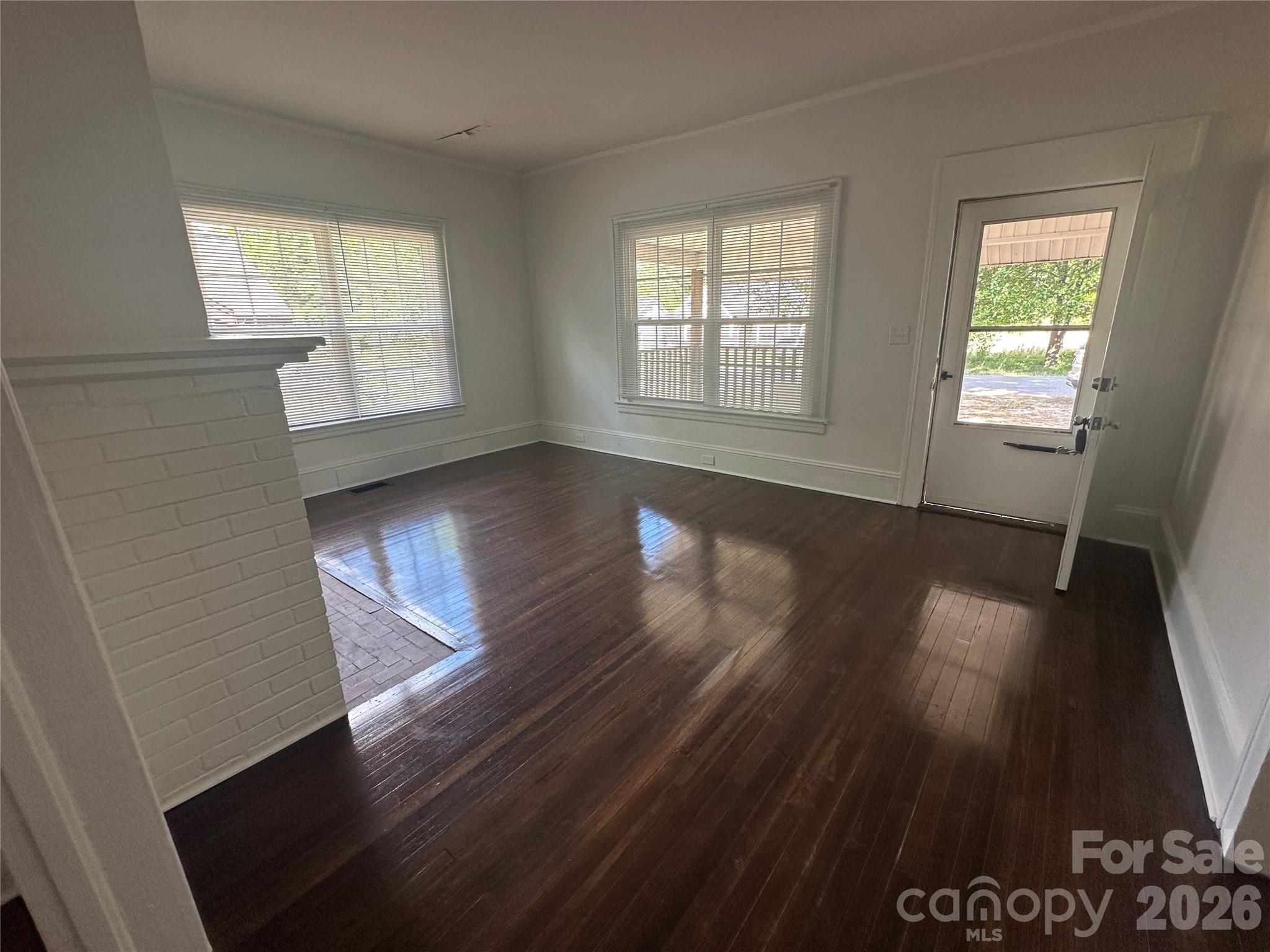 4028 Leo Street — Winston Salem