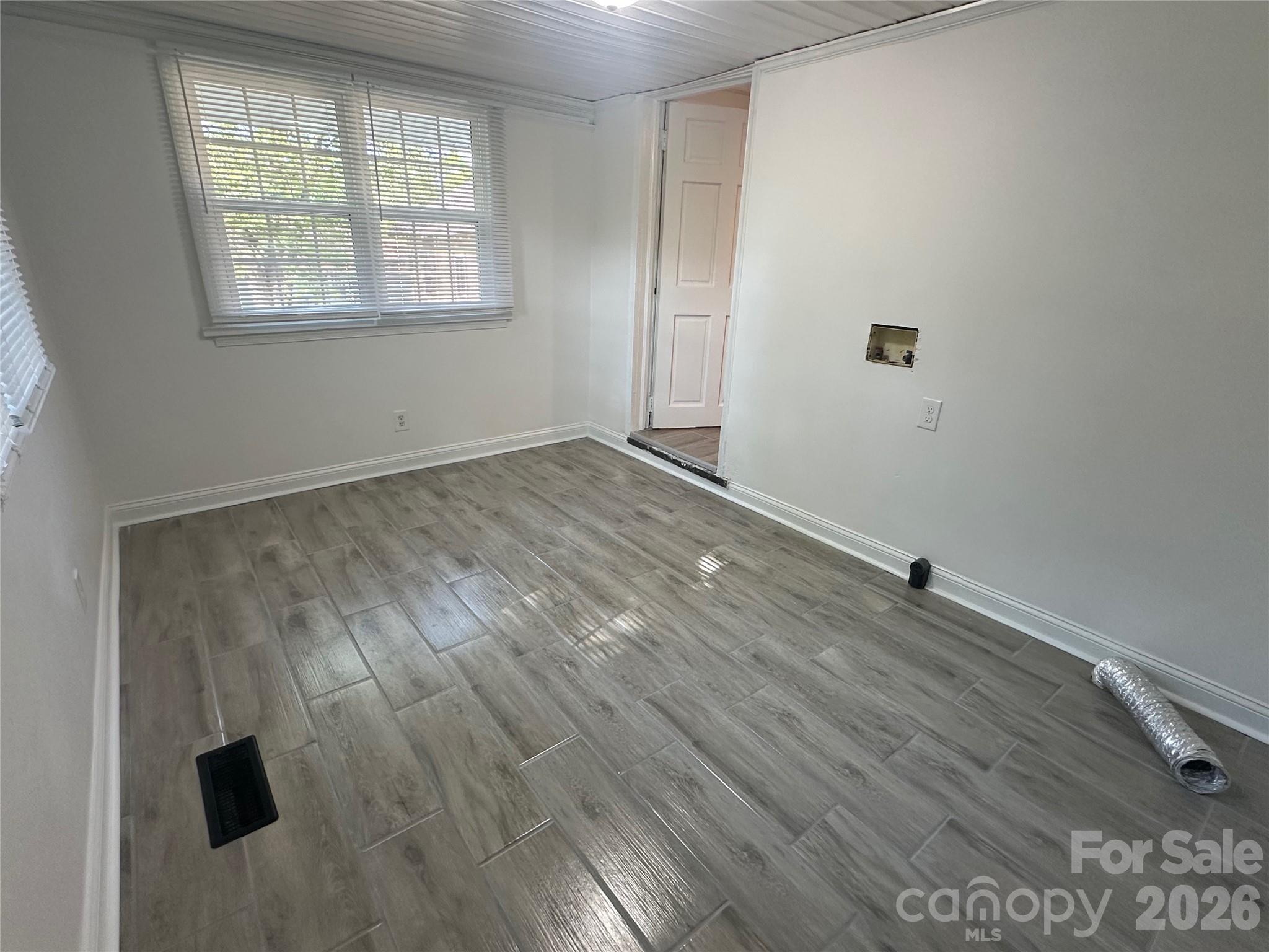 4028 Leo Street — Winston Salem