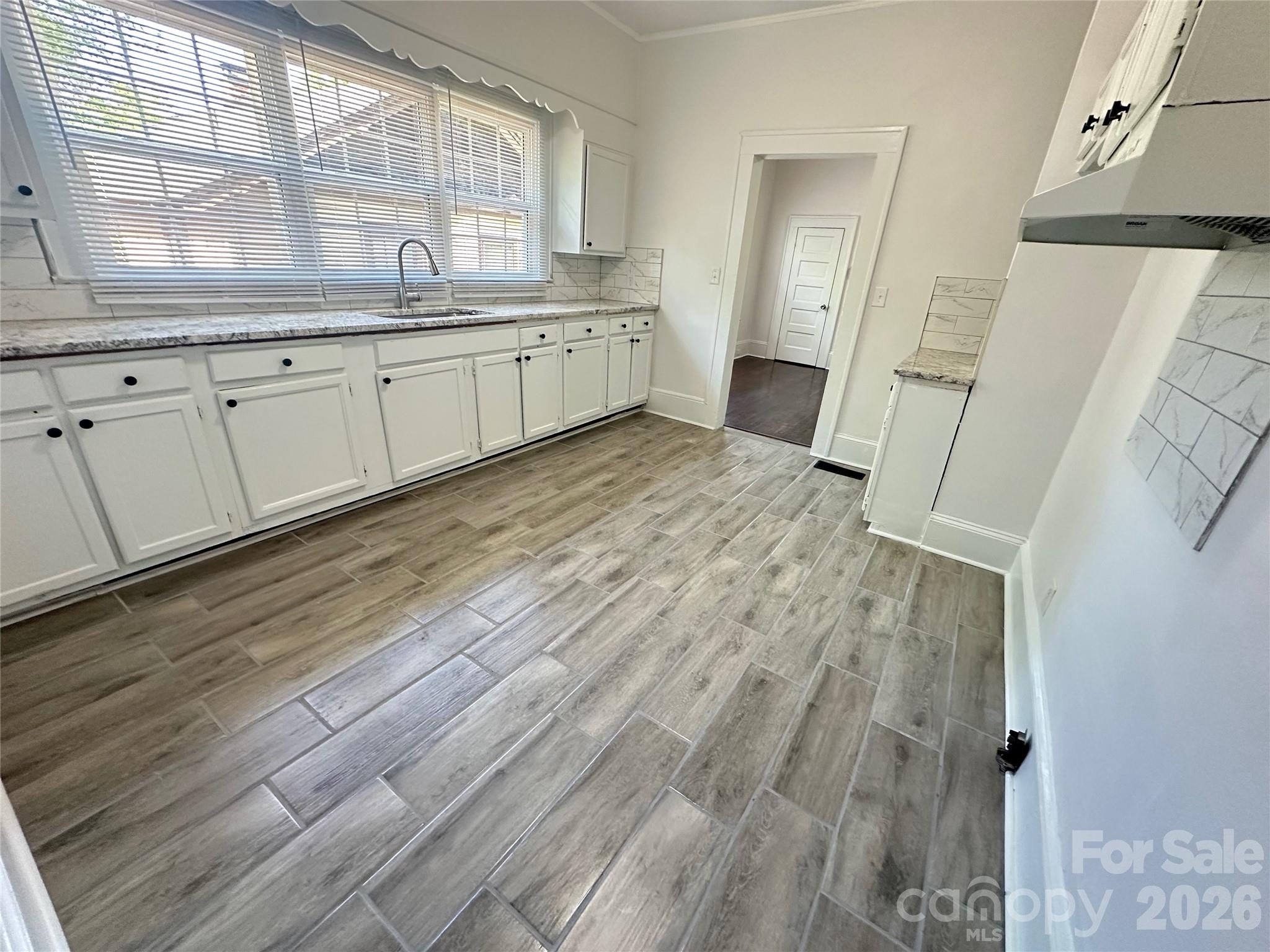 4028 Leo Street — Winston Salem