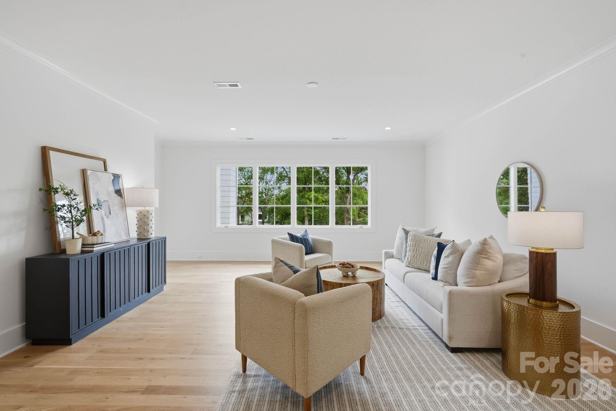 539 Mammoth Oaks Drive — Charlotte