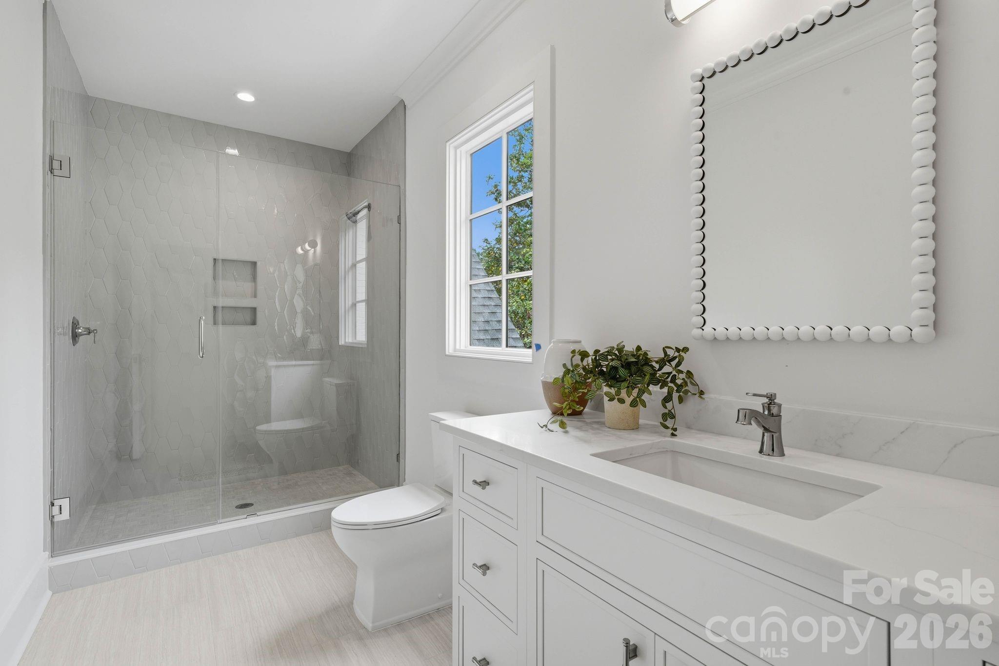 539 Mammoth Oaks Drive — Charlotte