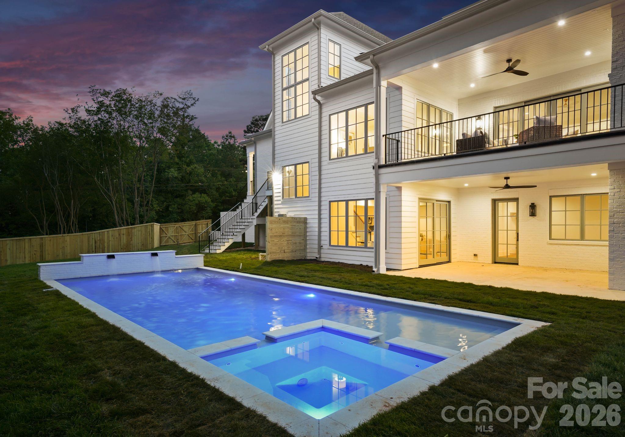 539 Mammoth Oaks Drive — Charlotte
