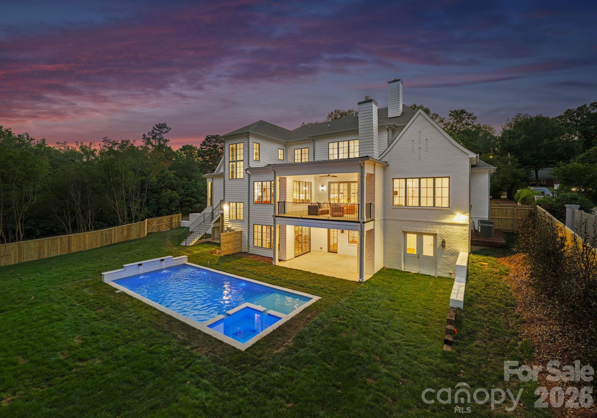 539 Mammoth Oaks Drive — Charlotte