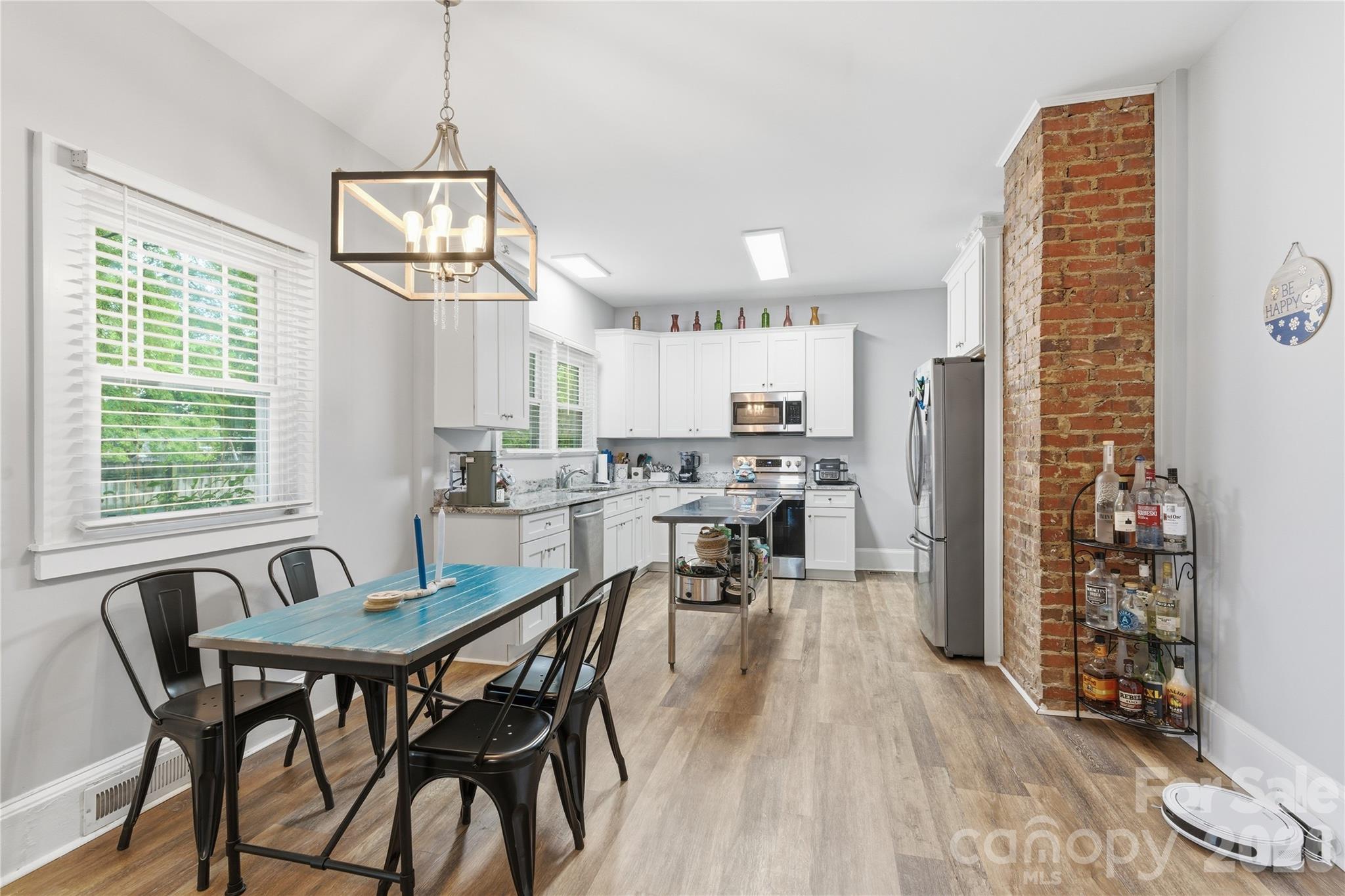 1818 Cannon Avenue — Charlotte