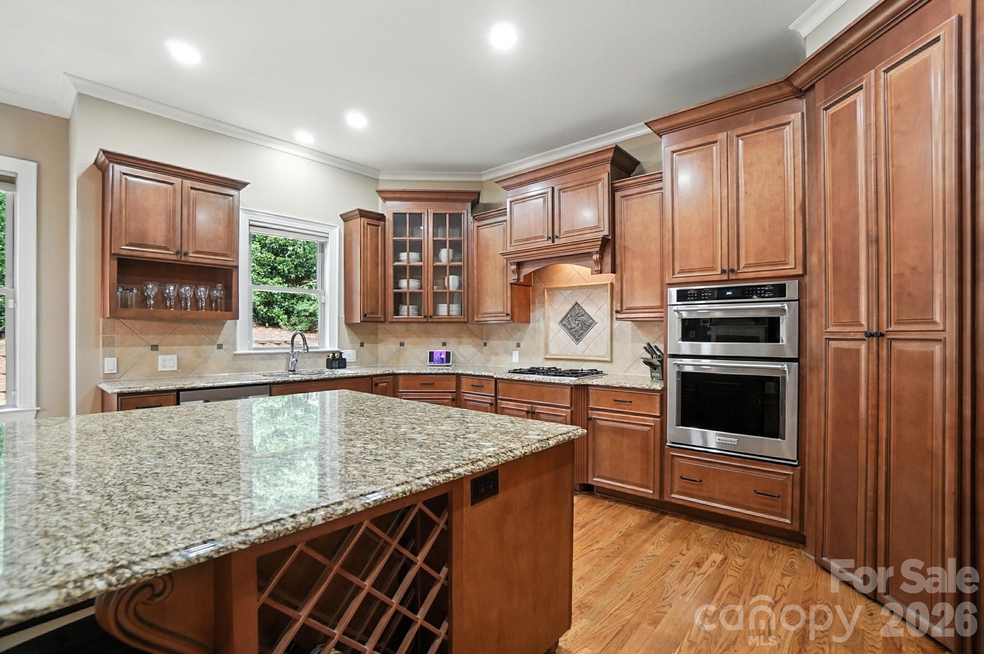 13056 Long Common Parkway — Huntersville