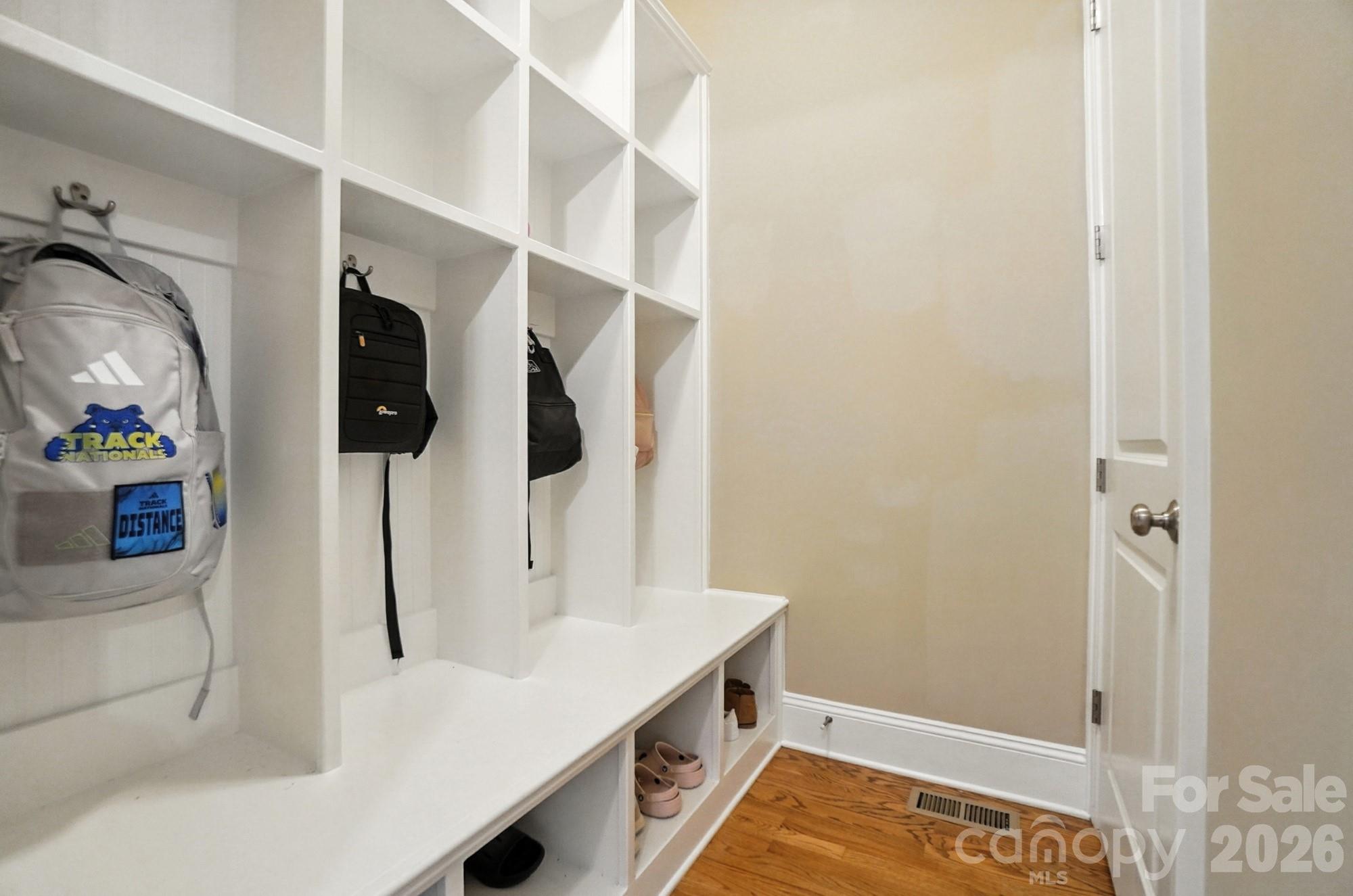 13056 Long Common Parkway — Huntersville