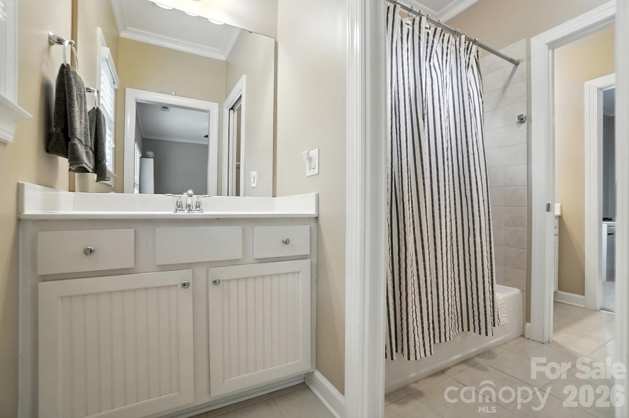 13056 Long Common Parkway — Huntersville