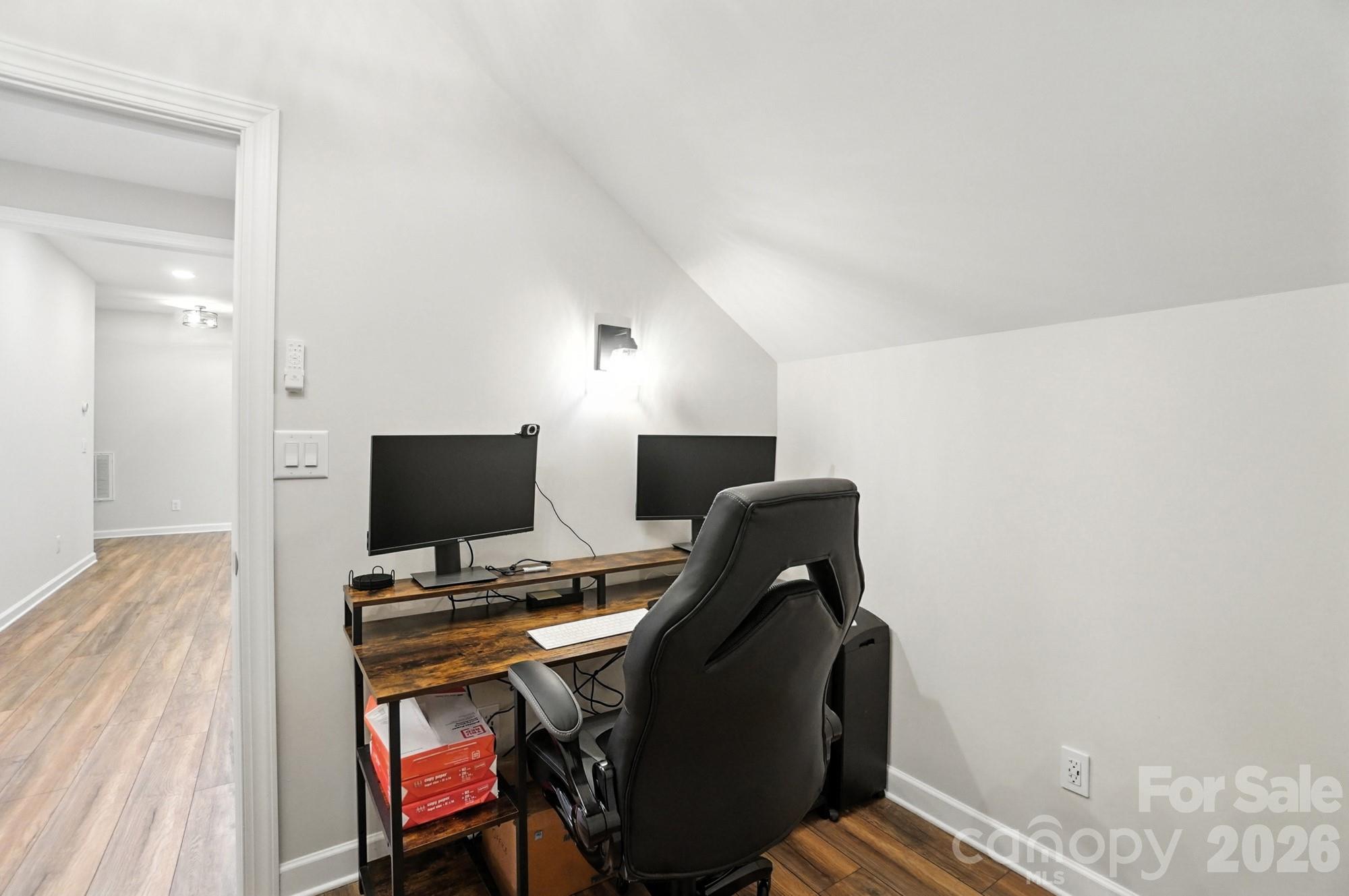 13056 Long Common Parkway — Huntersville
