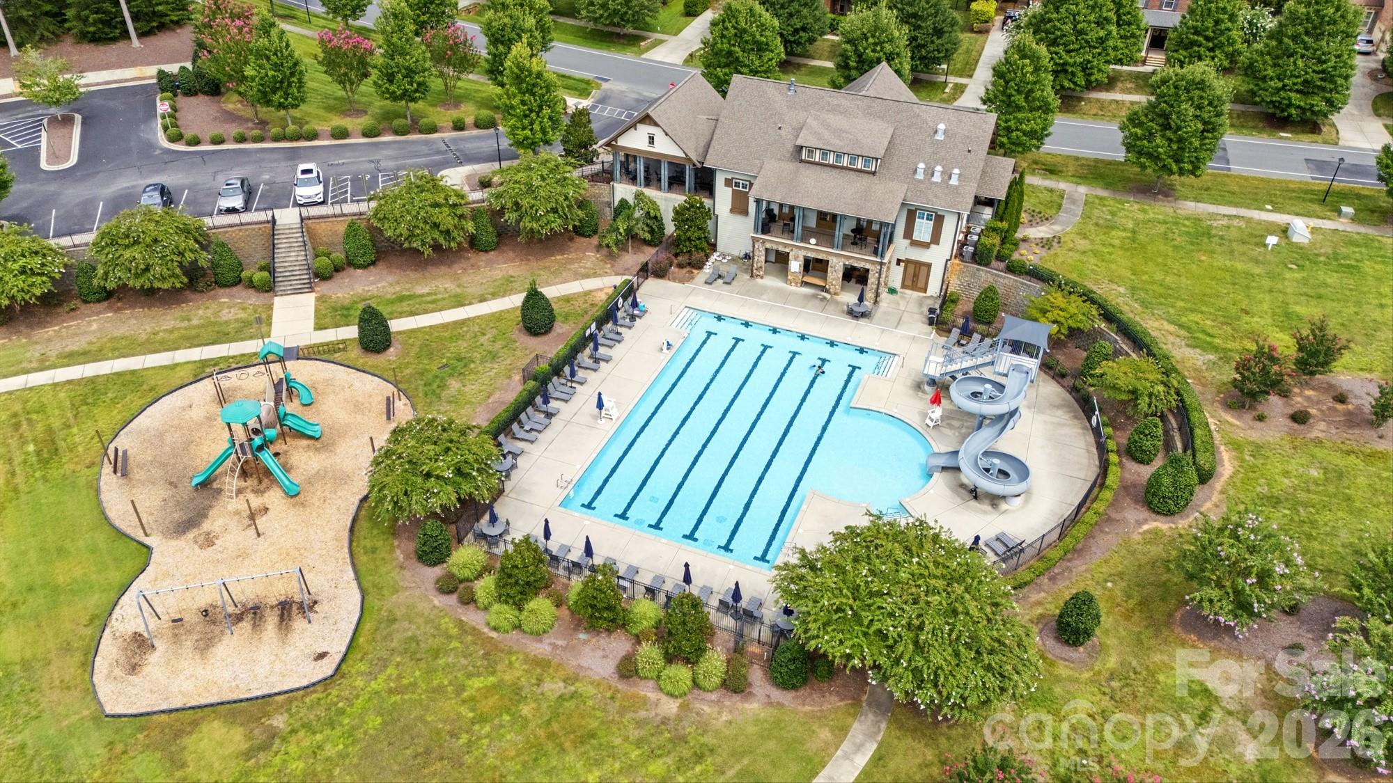 13056 Long Common Parkway — Huntersville
