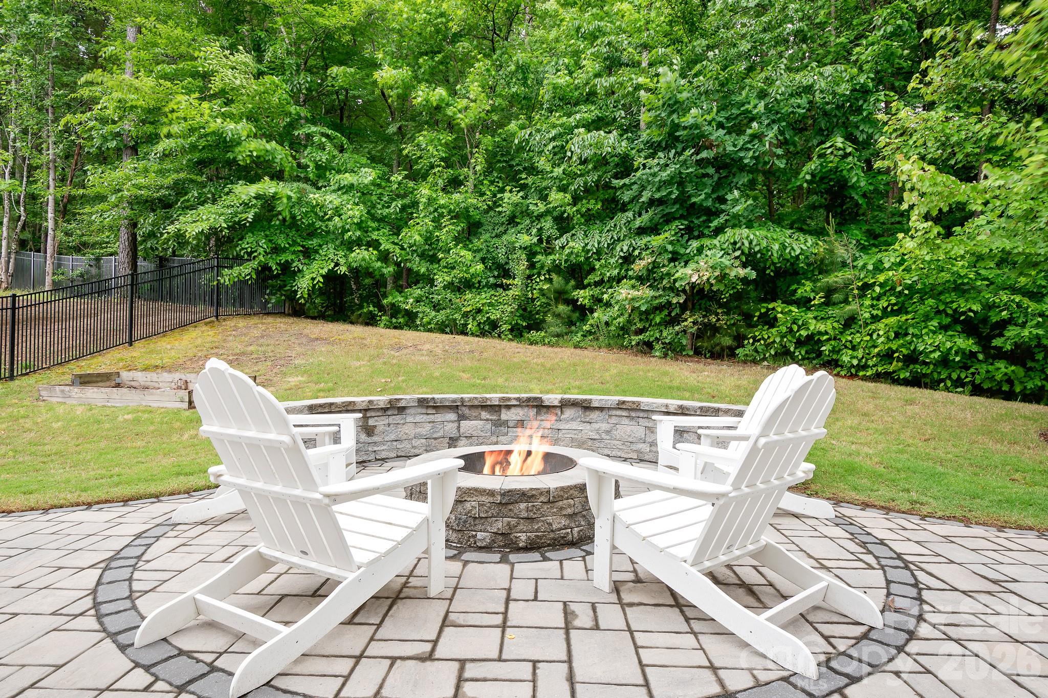 9233 Hollow Bend Drive — Huntersville