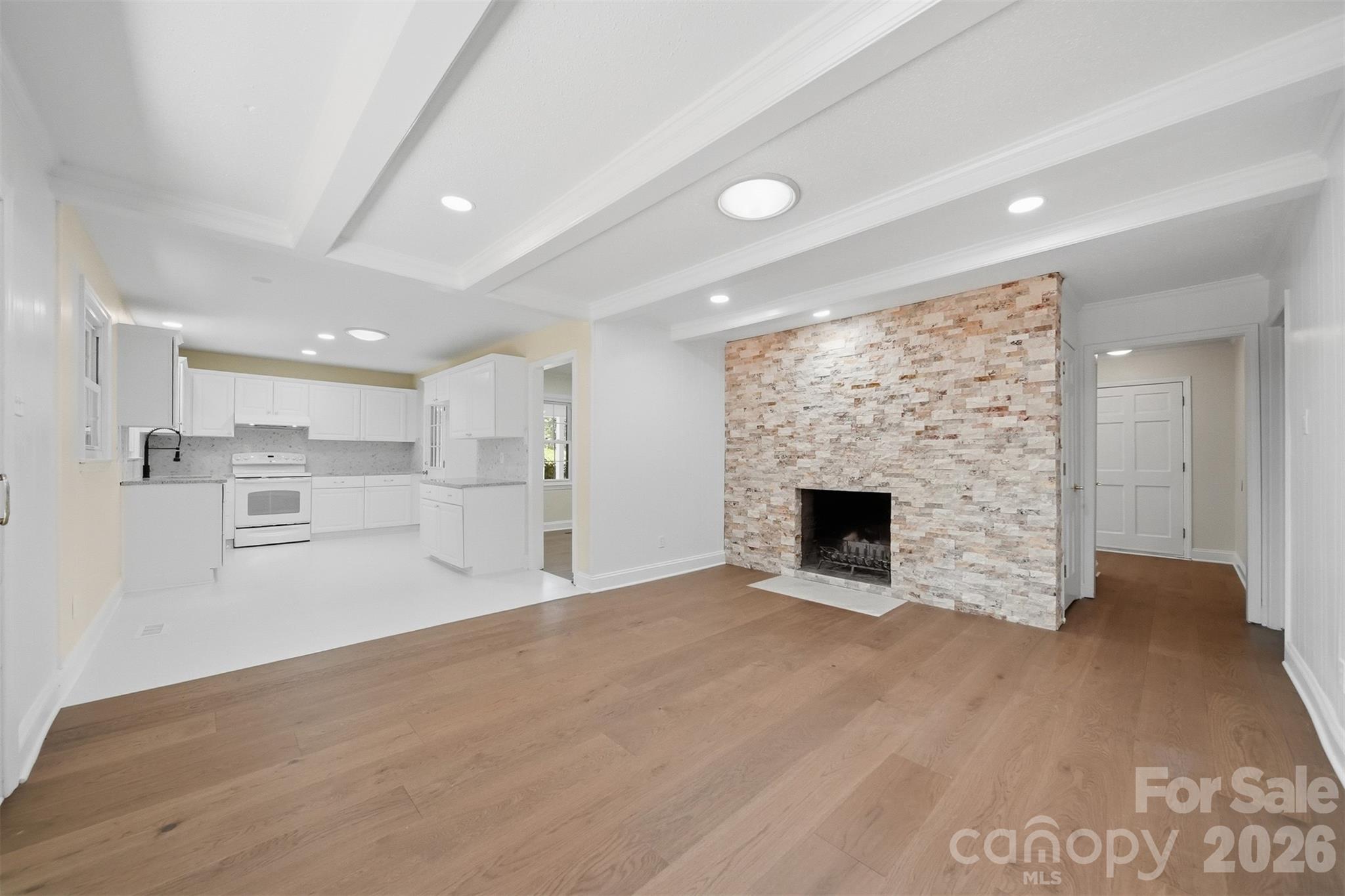 1409 Woodberry Road — Charlotte