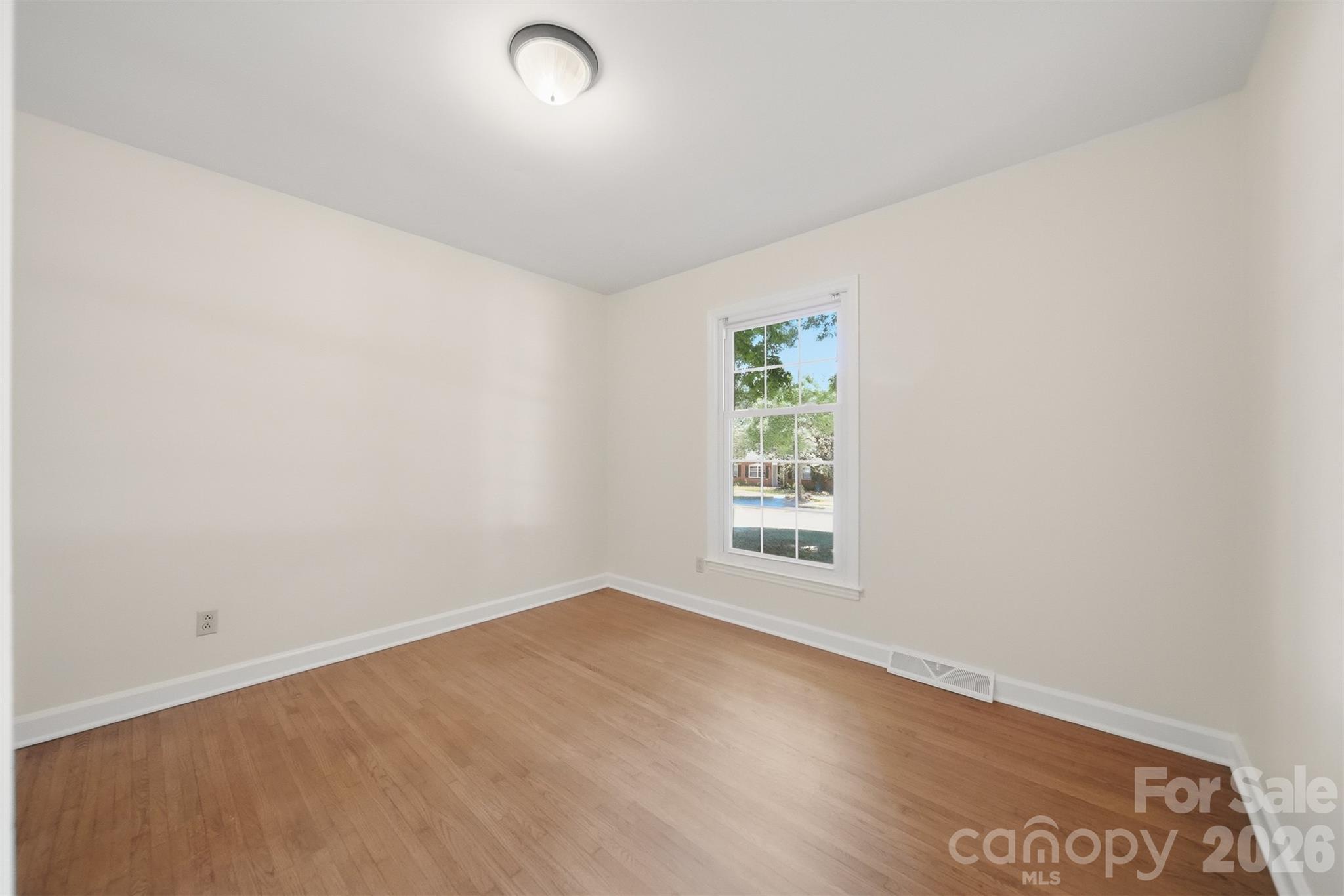 1409 Woodberry Road — Charlotte