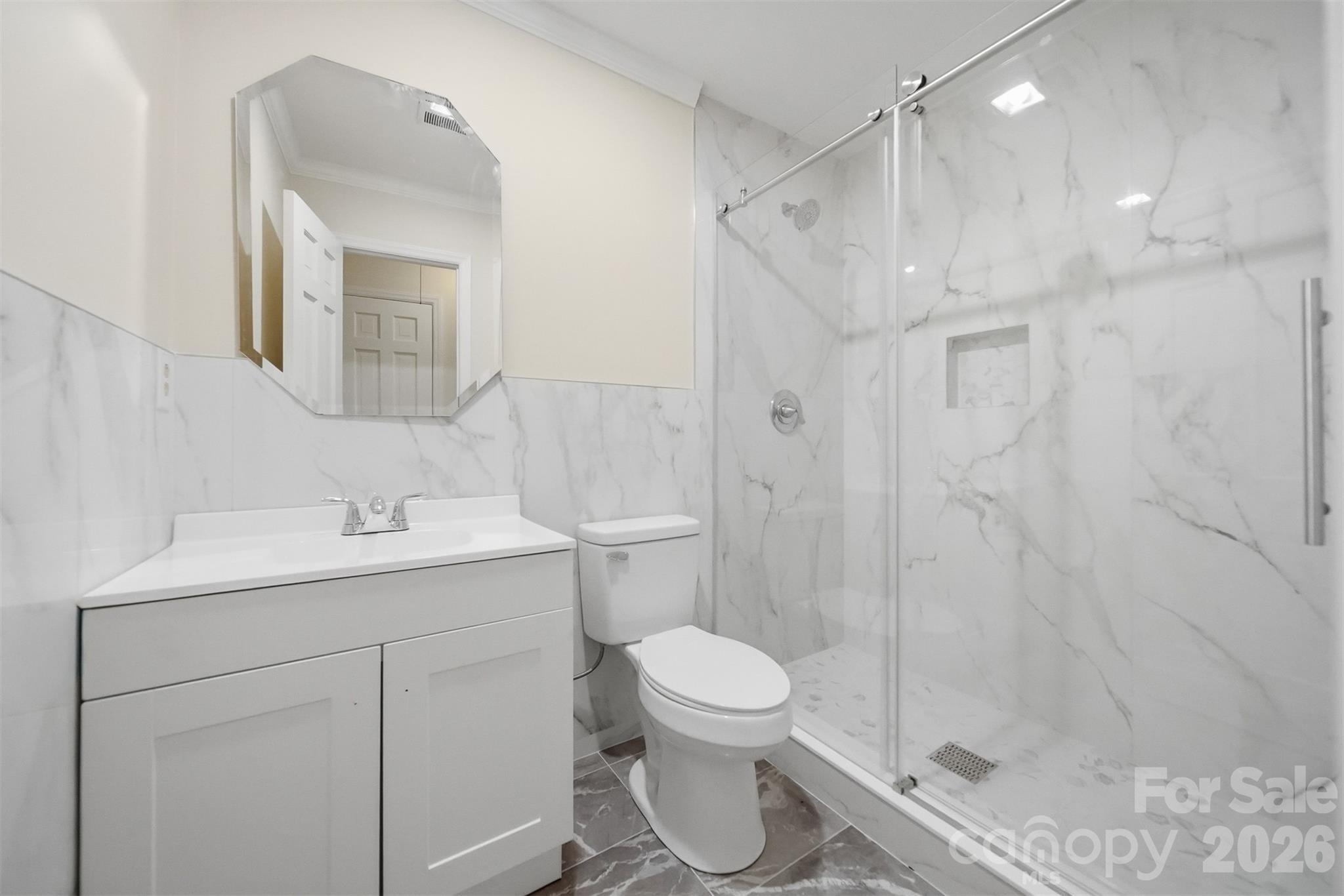 1409 Woodberry Road — Charlotte