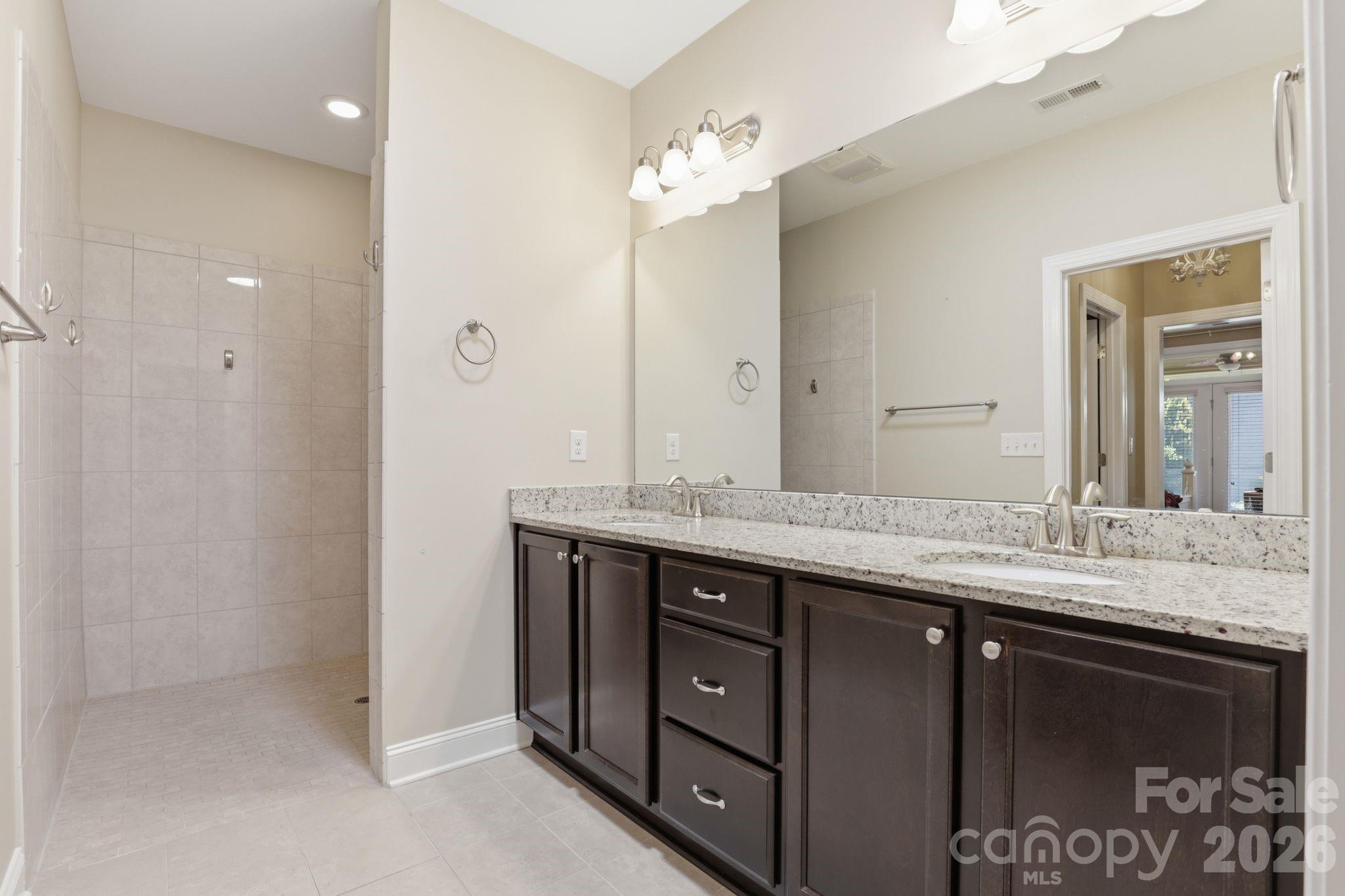 1327 Garden Vista Drive — Matthews