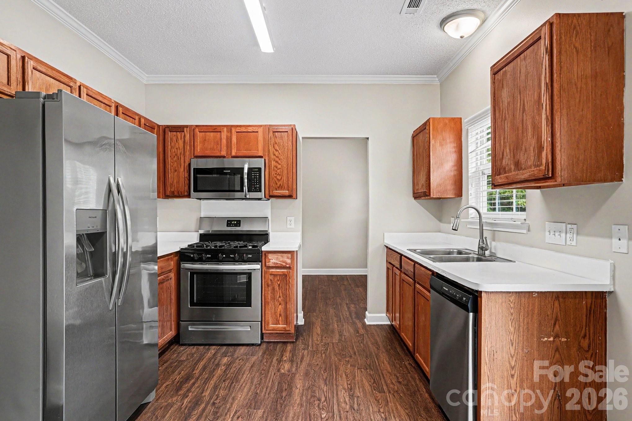 6116 Firethorne Lane — Concord