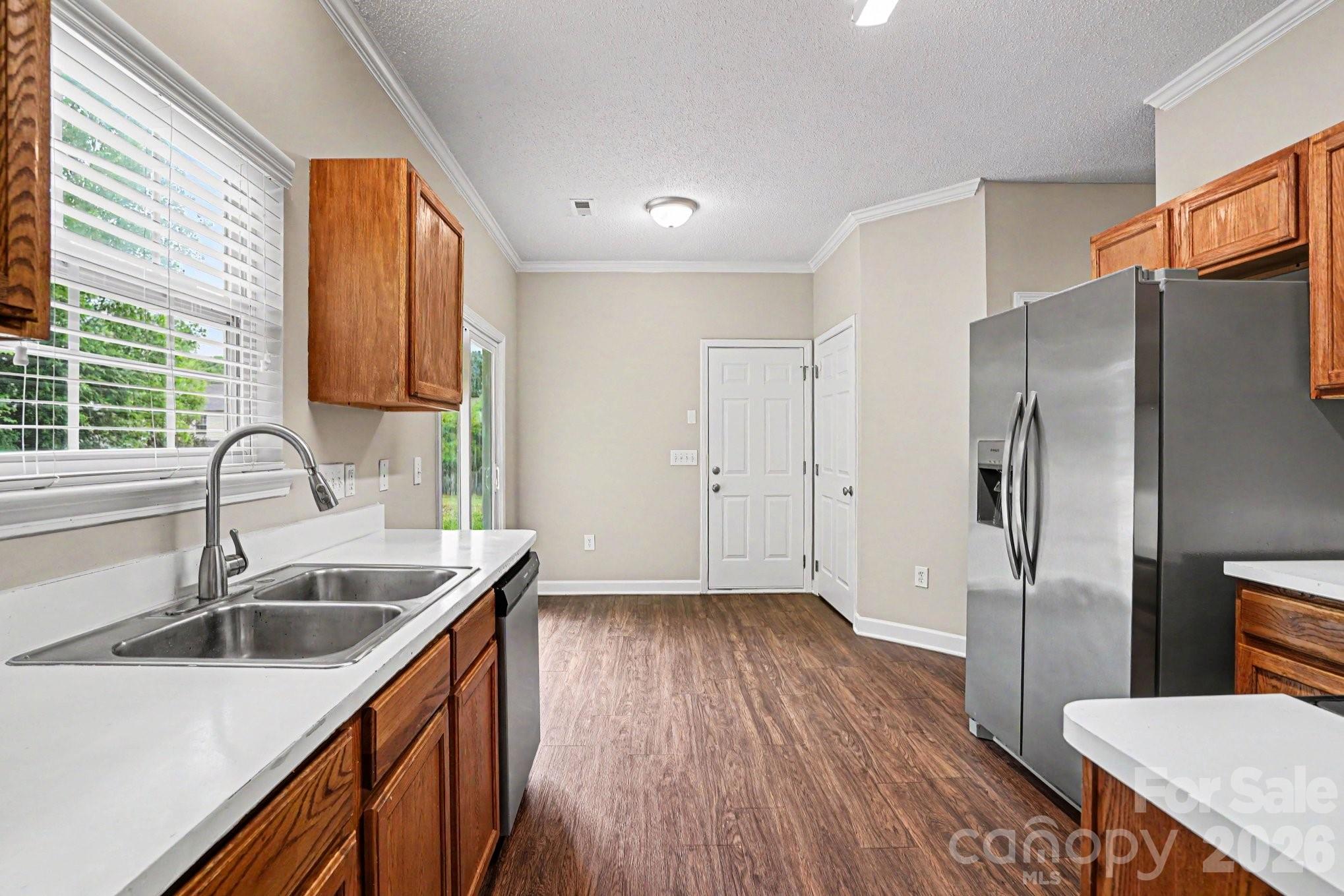 6116 Firethorne Lane — Concord