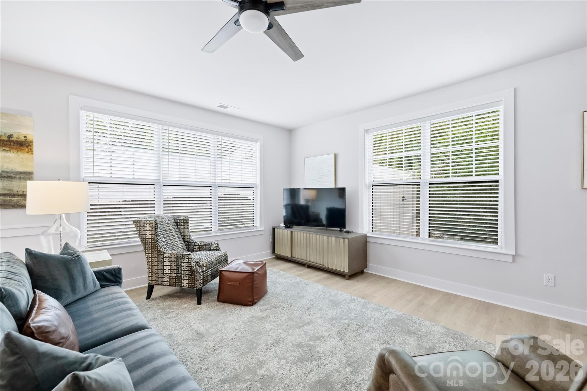 1517 Falcon Street — Charlotte
