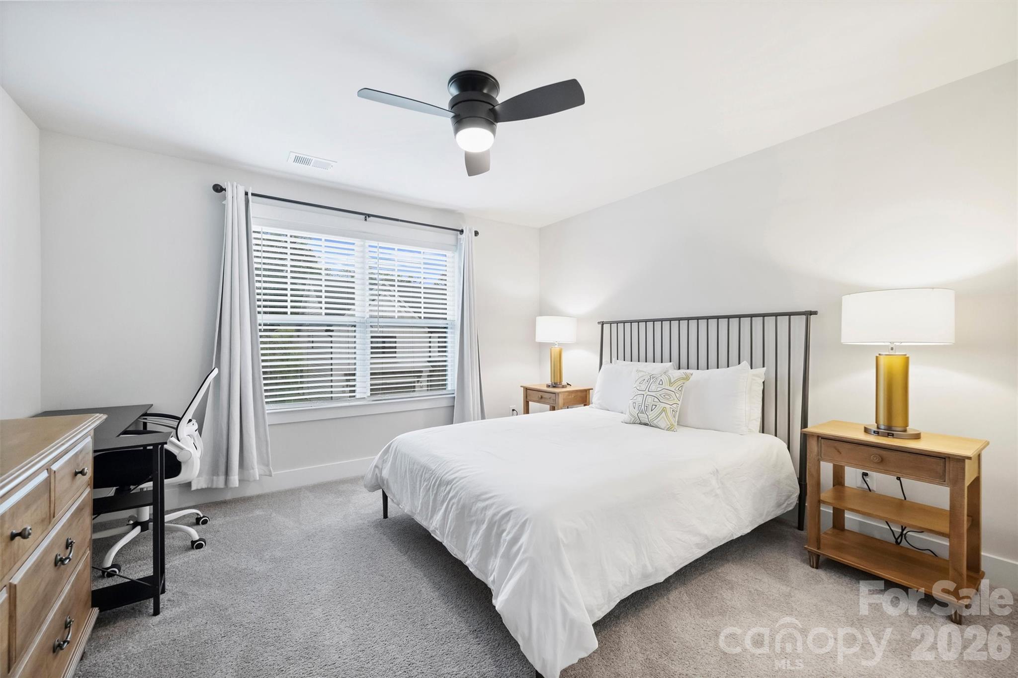 1517 Falcon Street — Charlotte