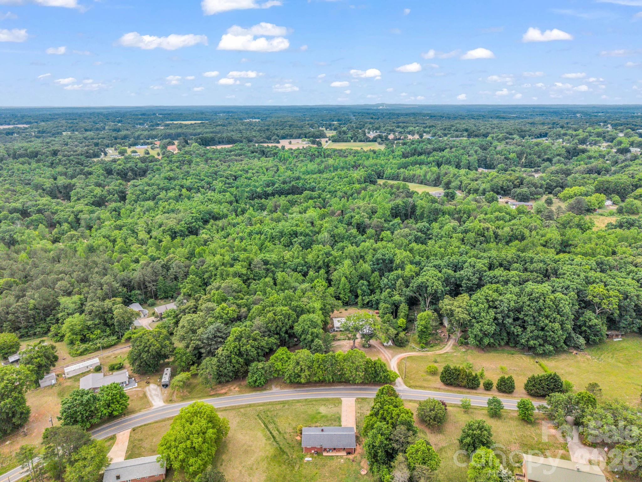 408 Hollis Road — Ellenboro