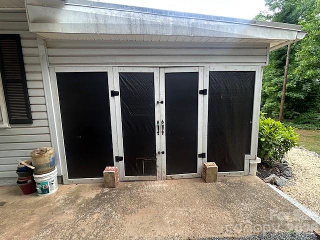 408 Hollis Road — Ellenboro