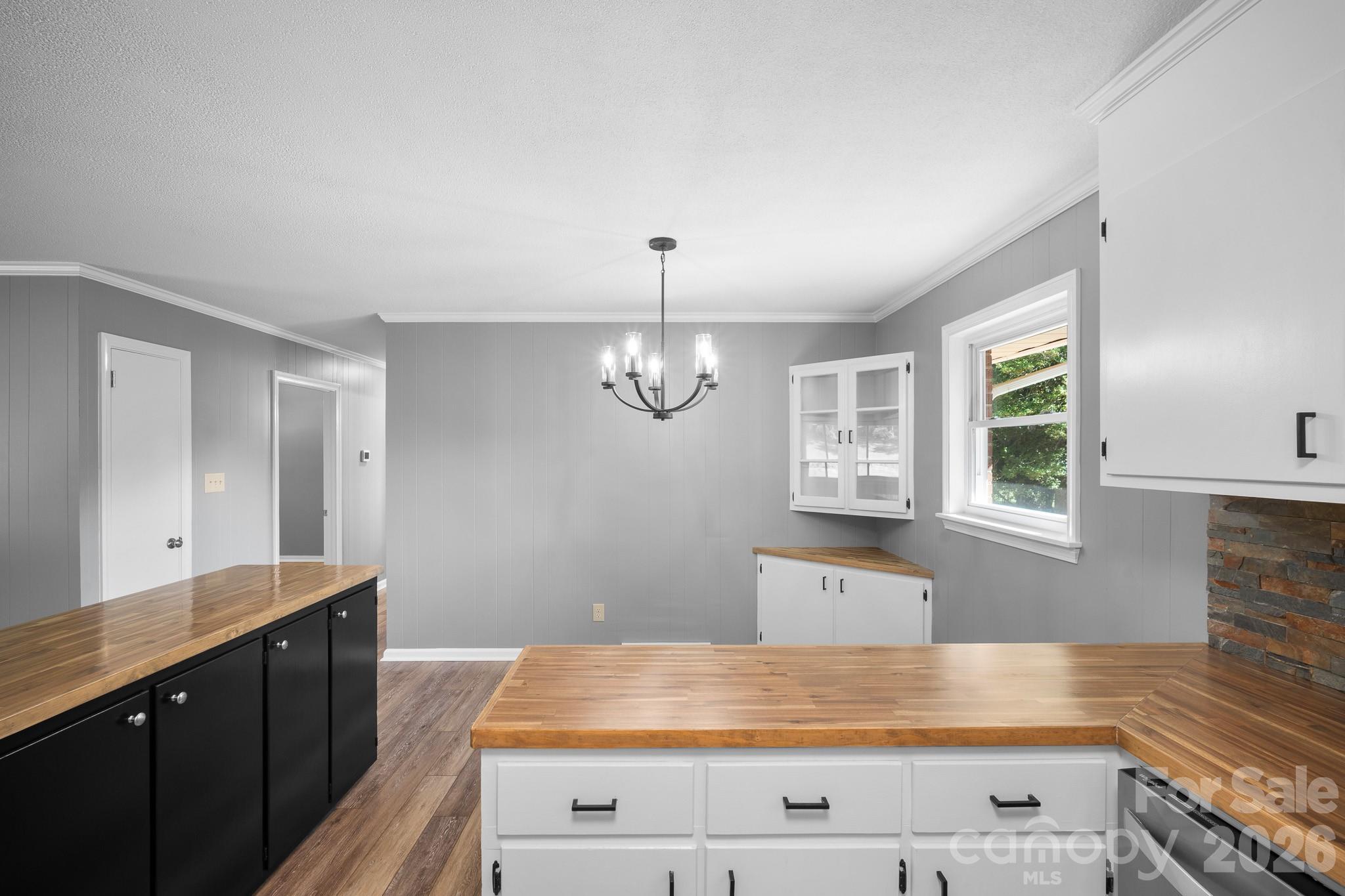 26 Eastside Drive — Lexington