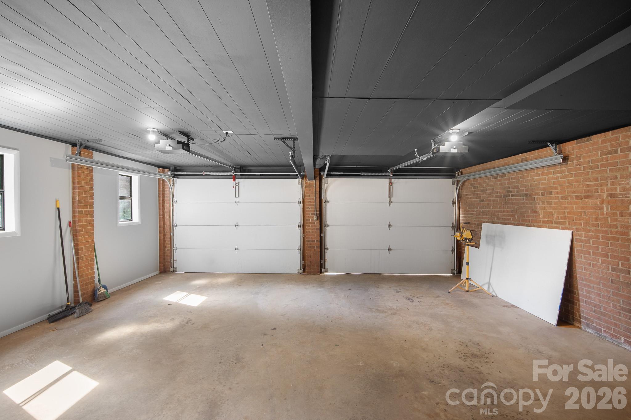 26 Eastside Drive — Lexington
