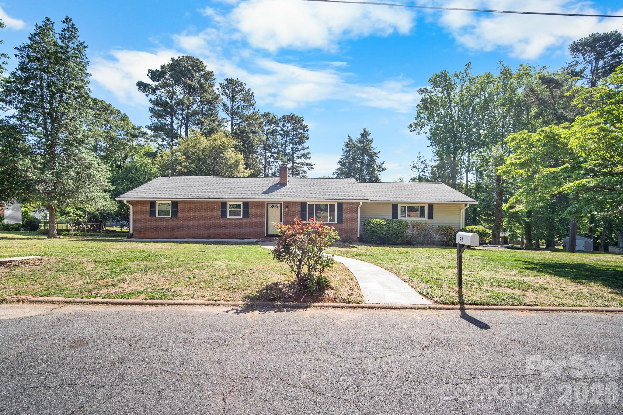 26 Eastside Drive — Lexington