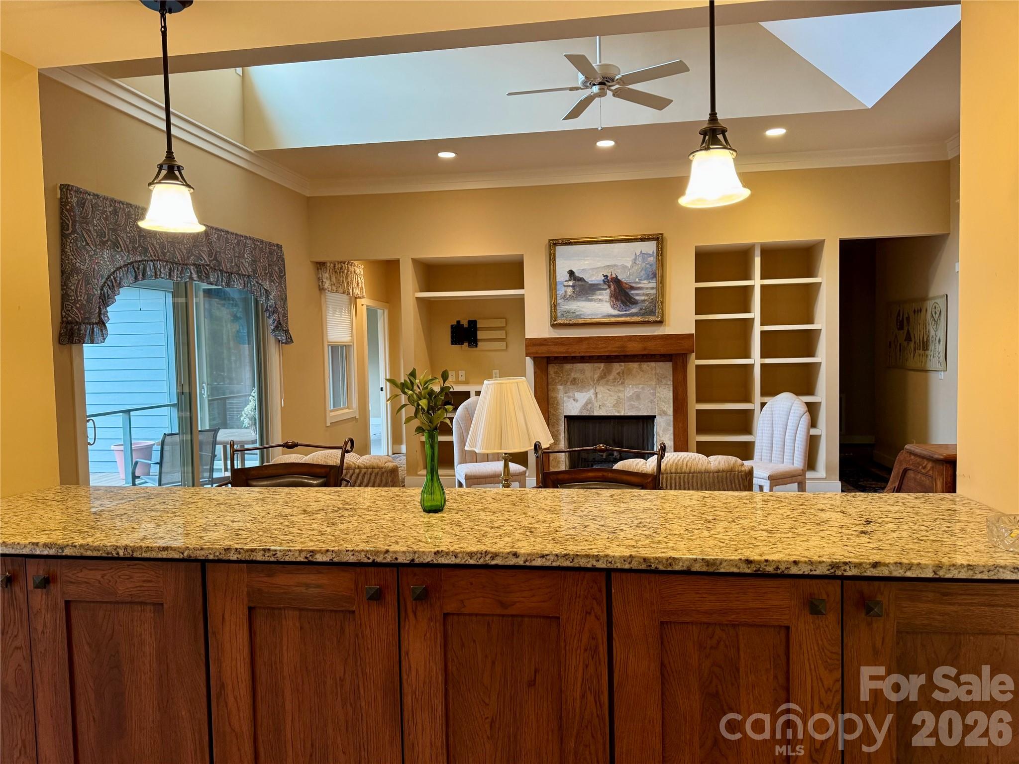 894 Dunroy Drive — Hendersonville