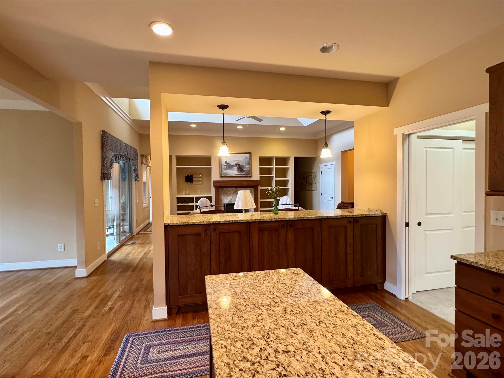 894 Dunroy Drive — Hendersonville