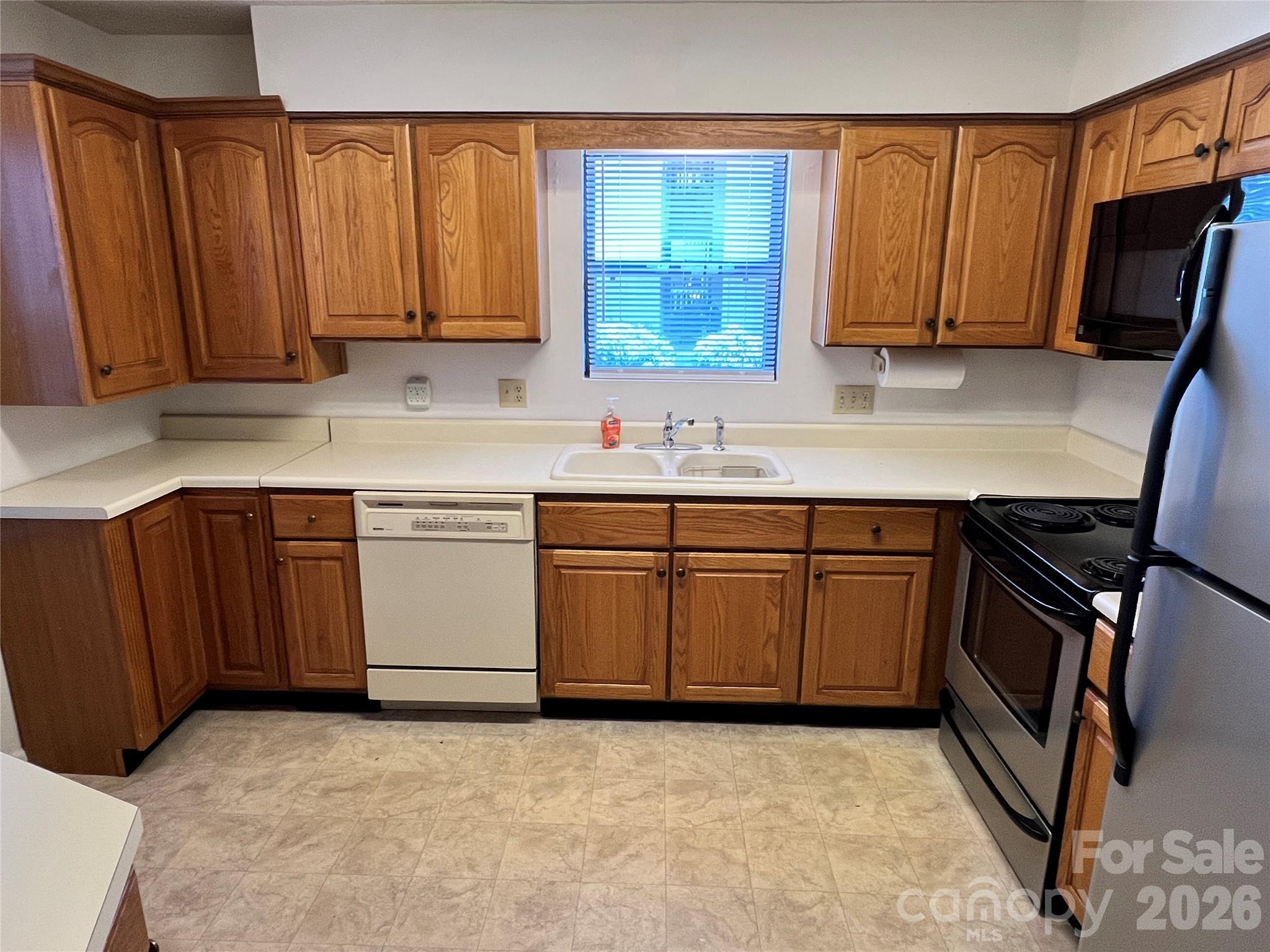 2401 Abbey Circle — Asheville