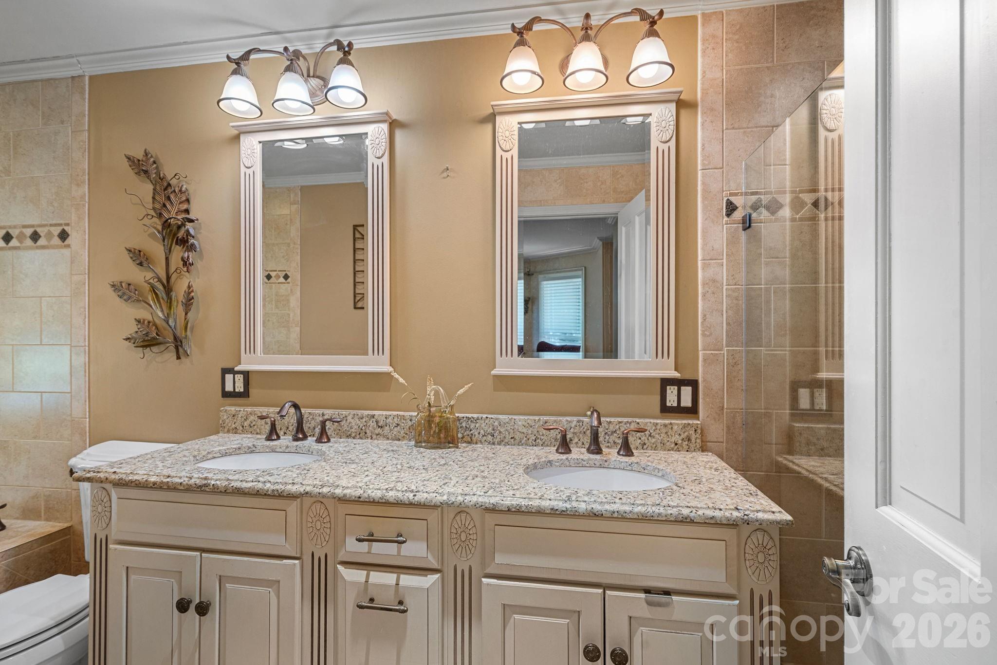 240 Canvasback Road — Mooresville