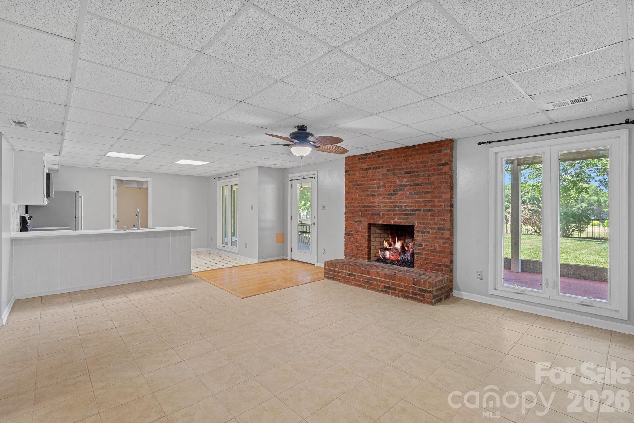 240 Canvasback Road — Mooresville