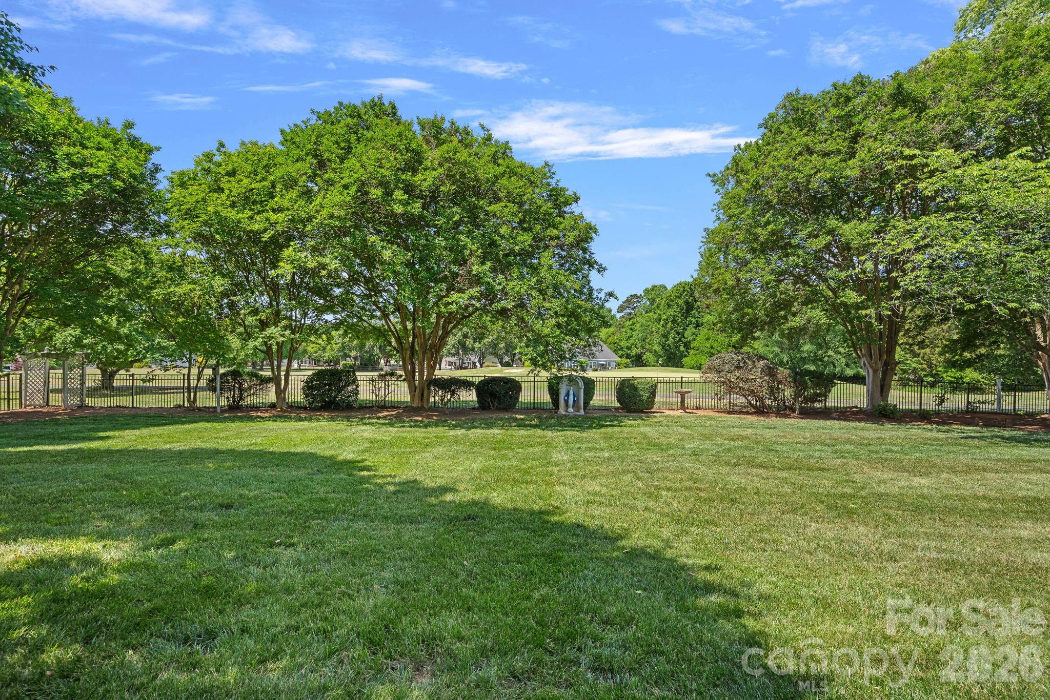 240 Canvasback Road — Mooresville