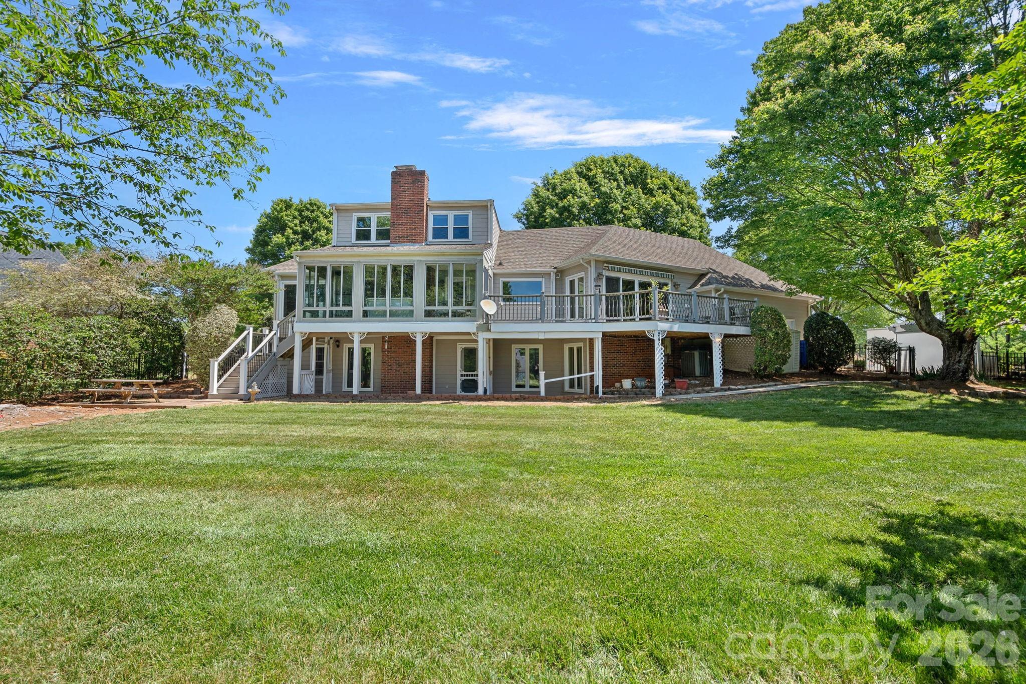 240 Canvasback Road — Mooresville