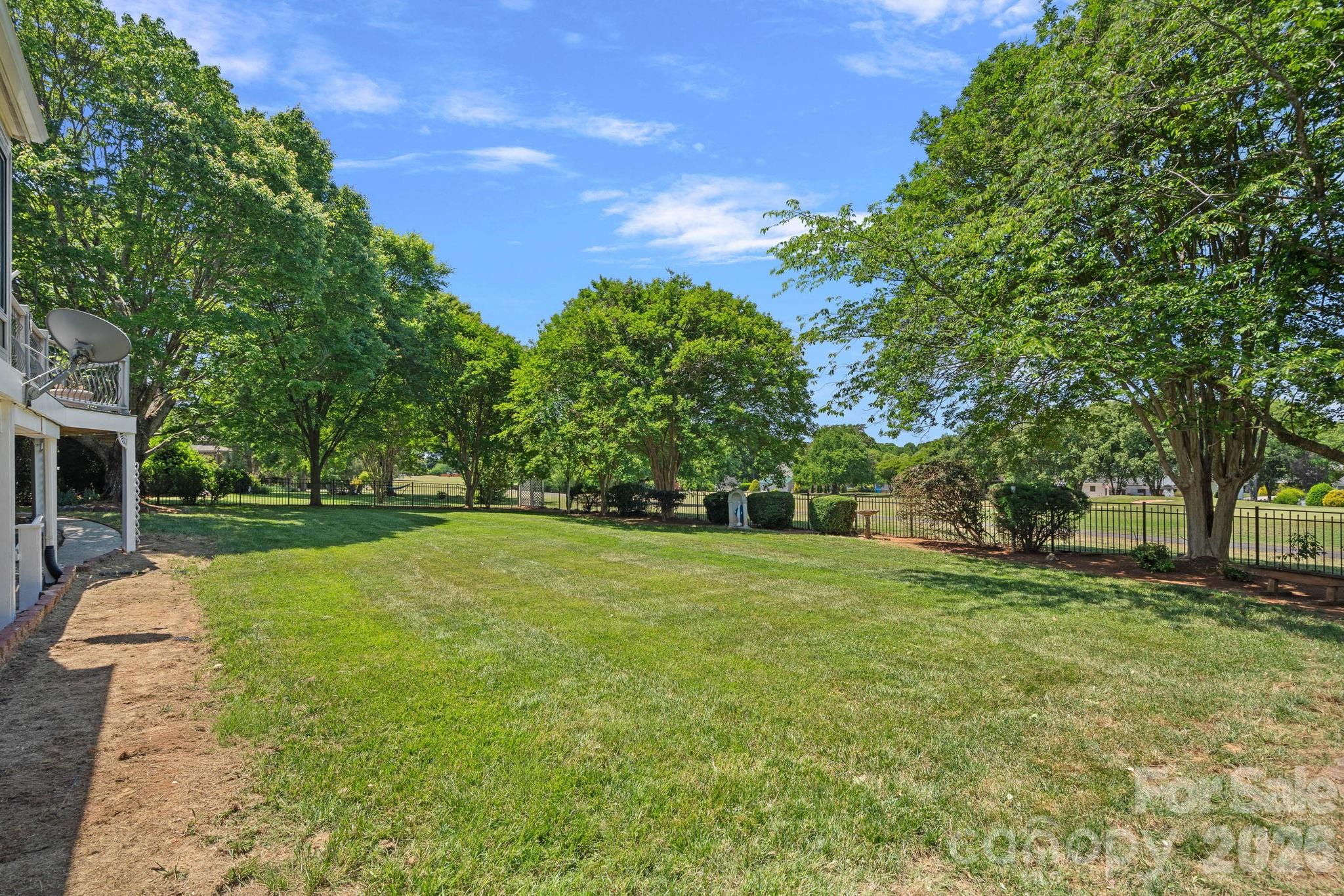 240 Canvasback Road — Mooresville