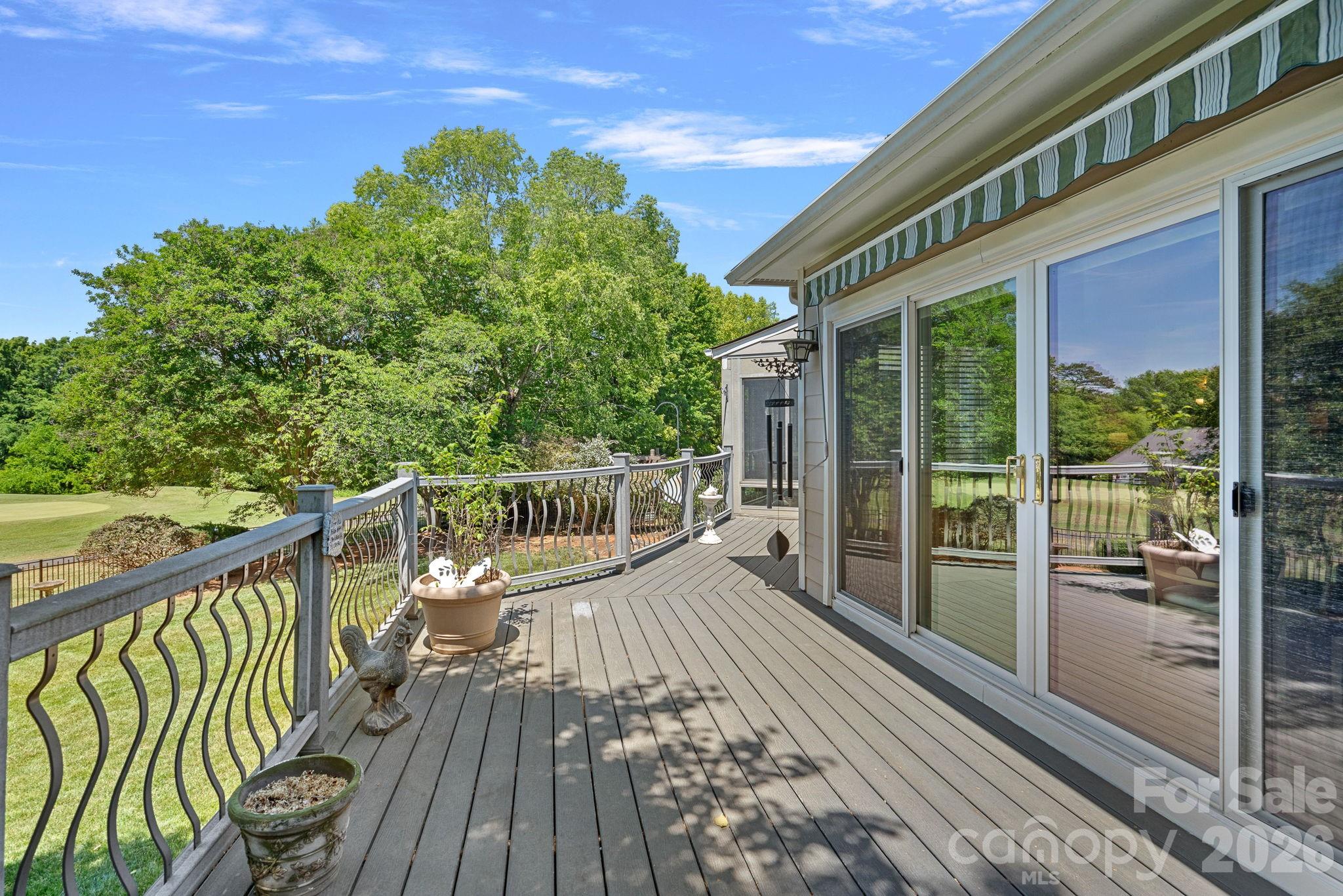 240 Canvasback Road — Mooresville