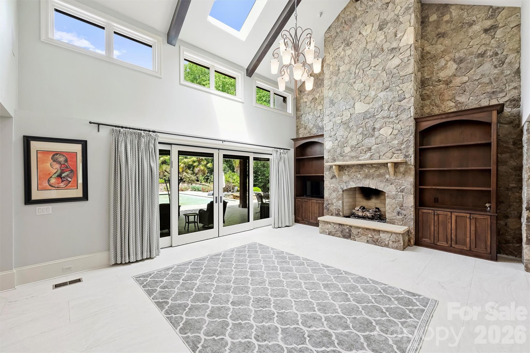 4901 Carmel Park Drive — Charlotte