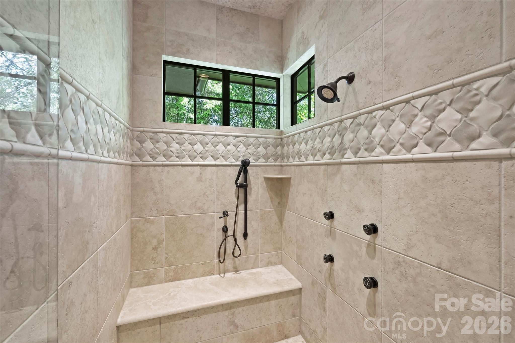 4901 Carmel Park Drive — Charlotte