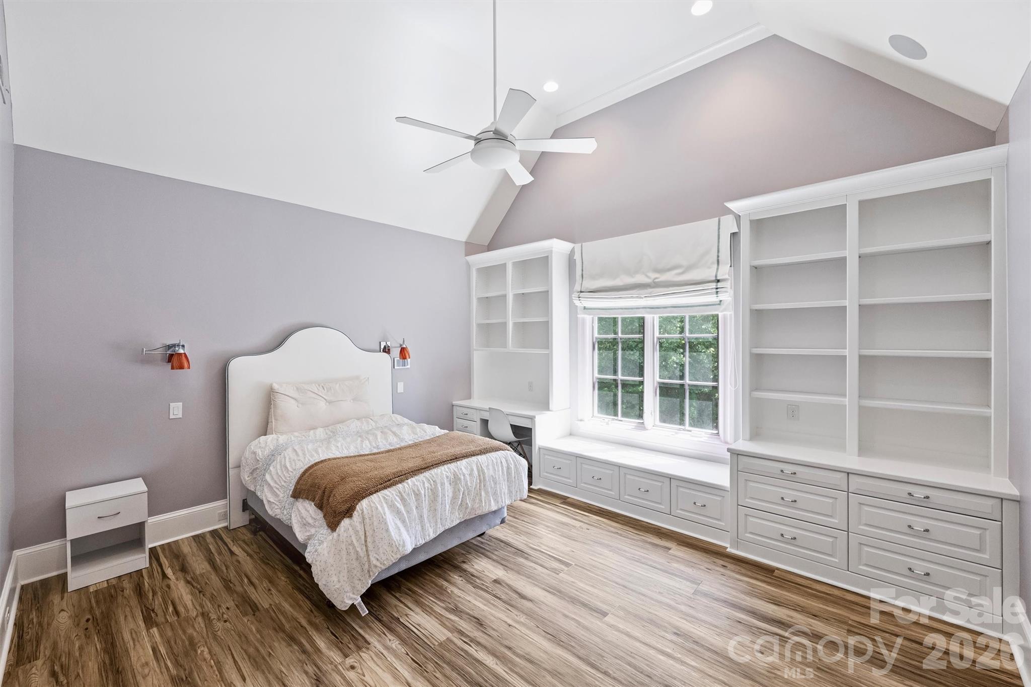 4901 Carmel Park Drive — Charlotte