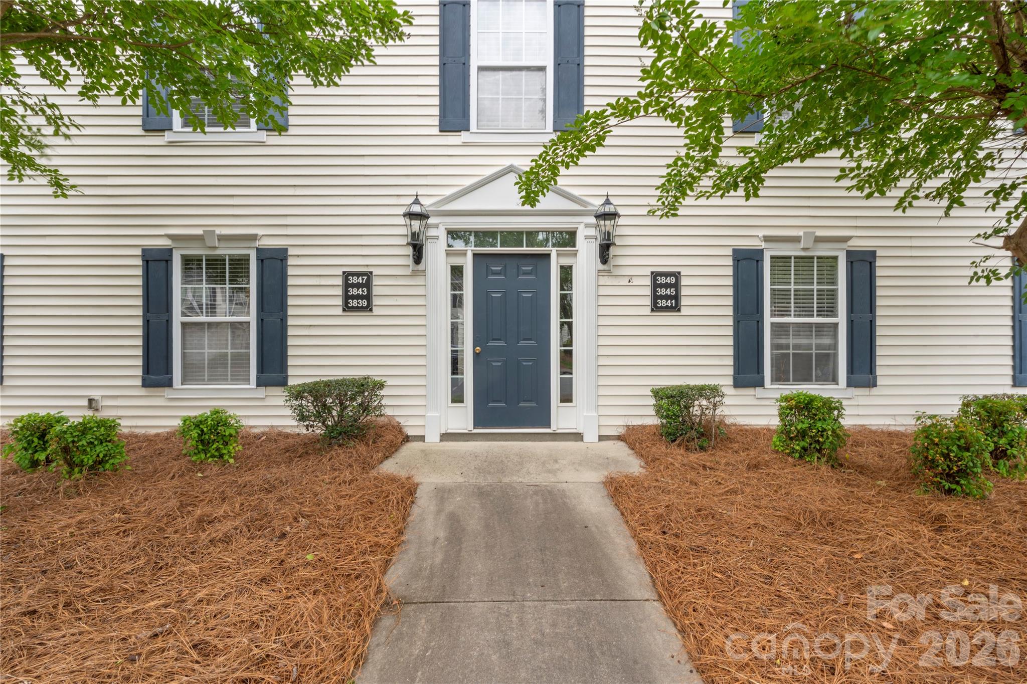 3839 Carl Parmer Drive — Harrisburg
