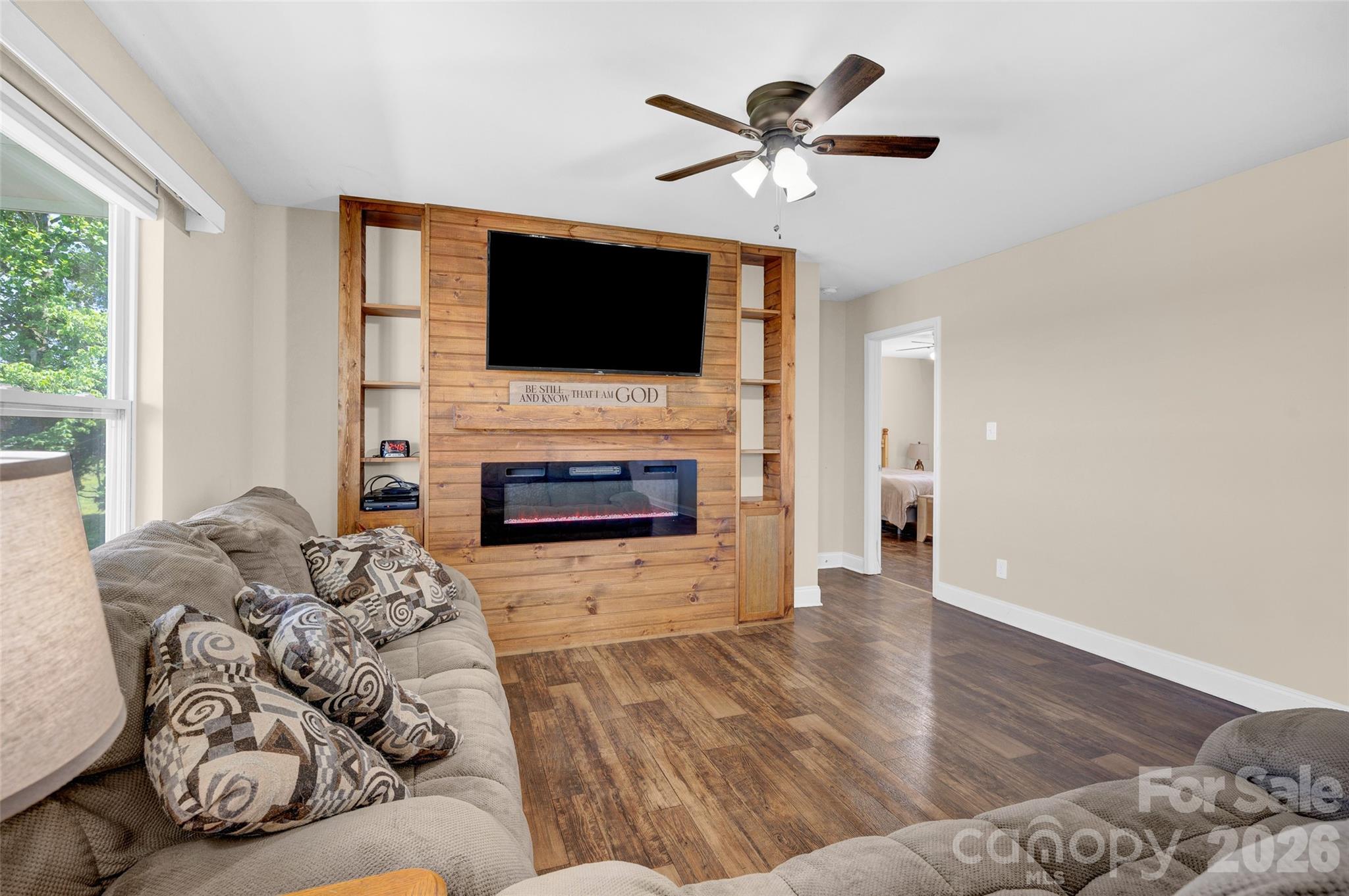 359 Rash Road — Olin