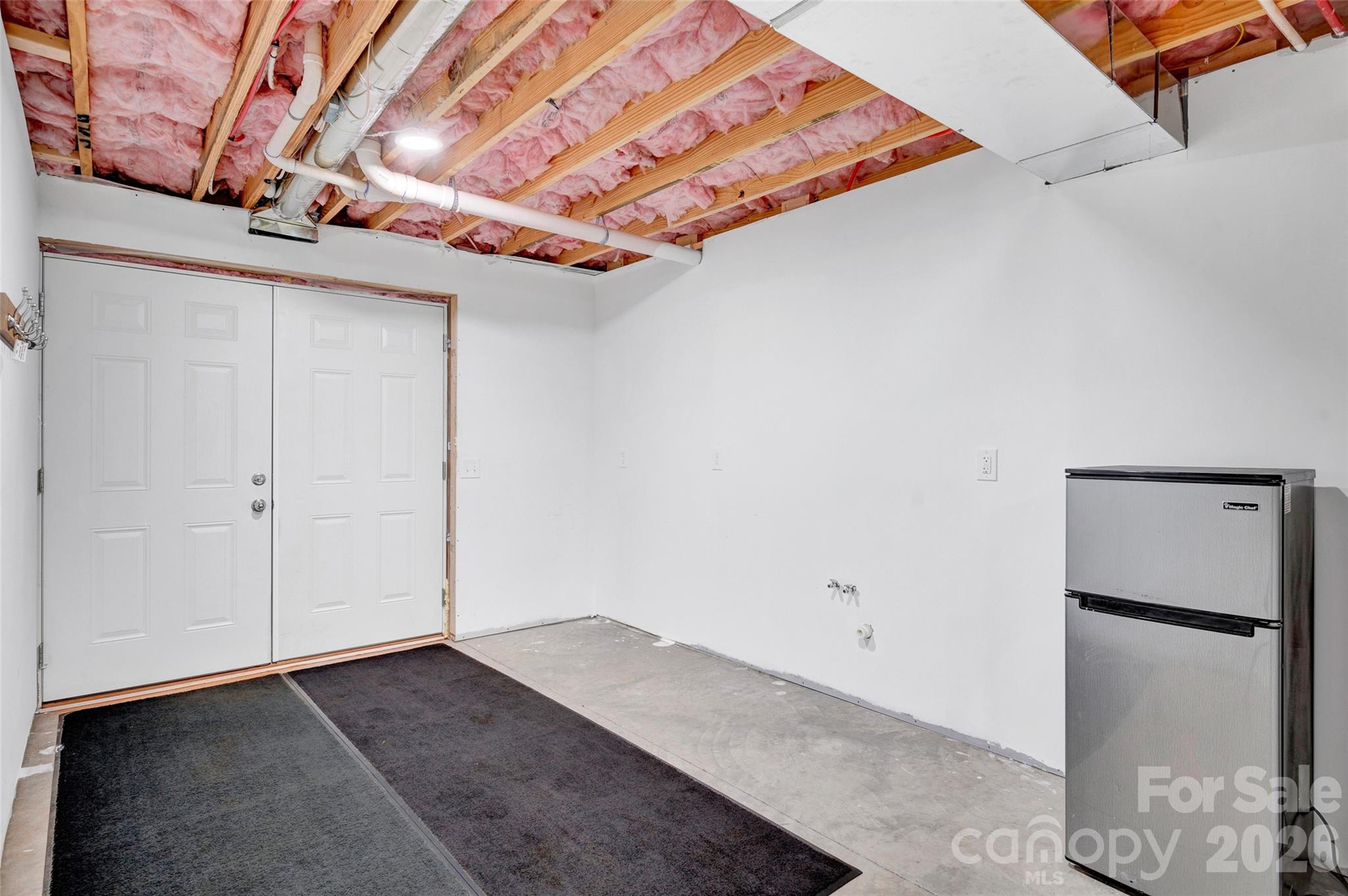 359 Rash Road — Olin