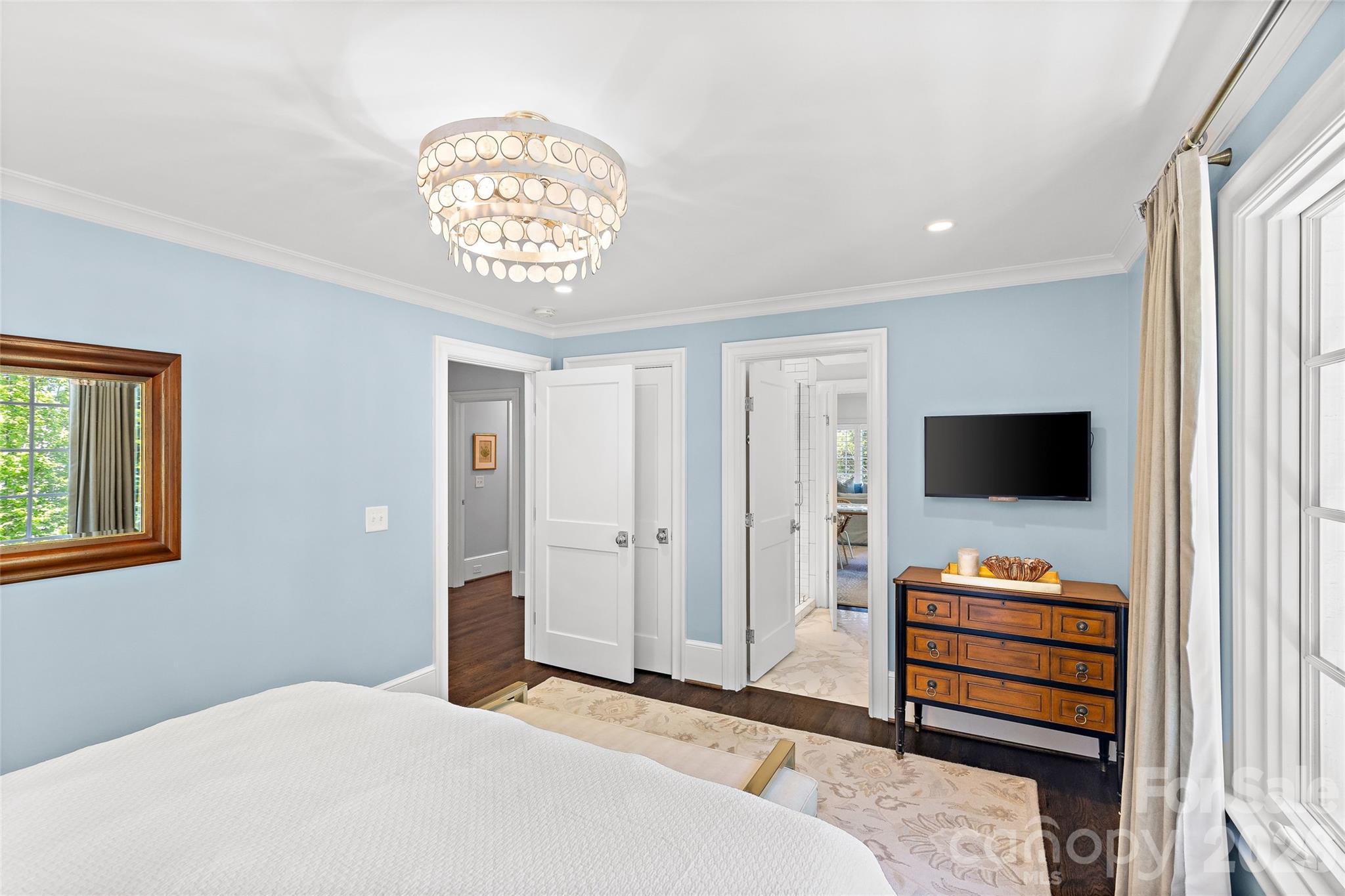 2638 Hampton Avenue — Charlotte