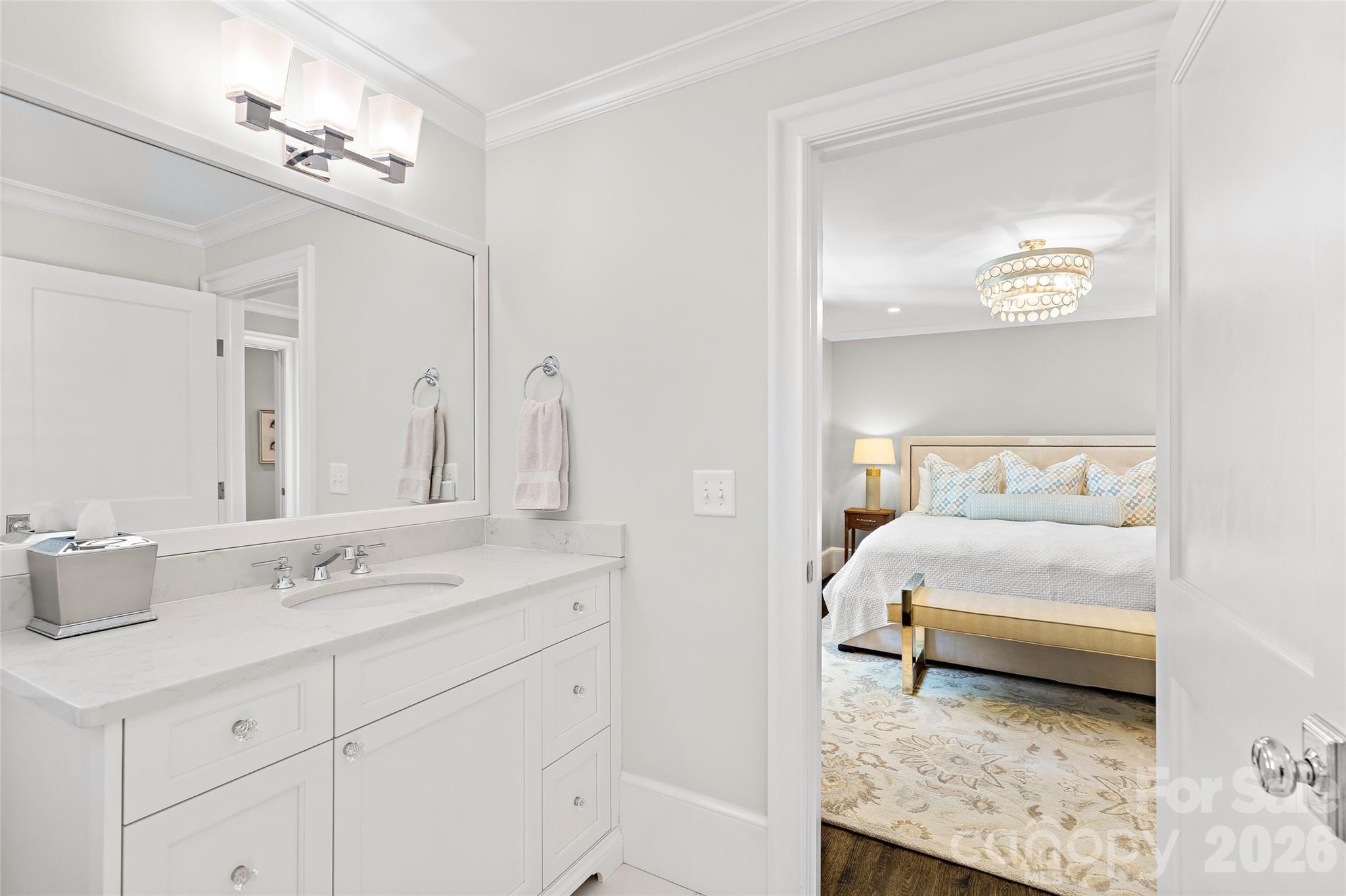 2638 Hampton Avenue — Charlotte