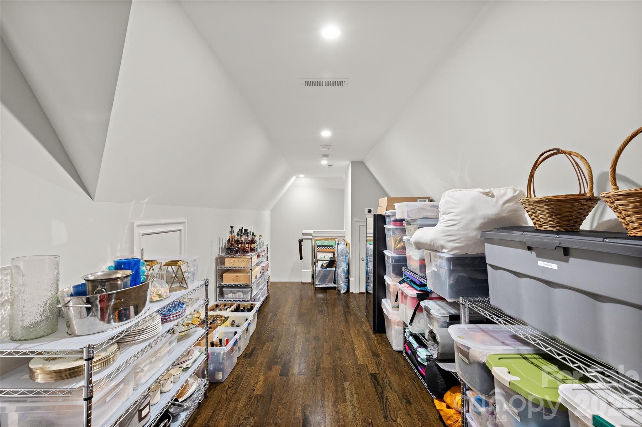 2638 Hampton Avenue — Charlotte