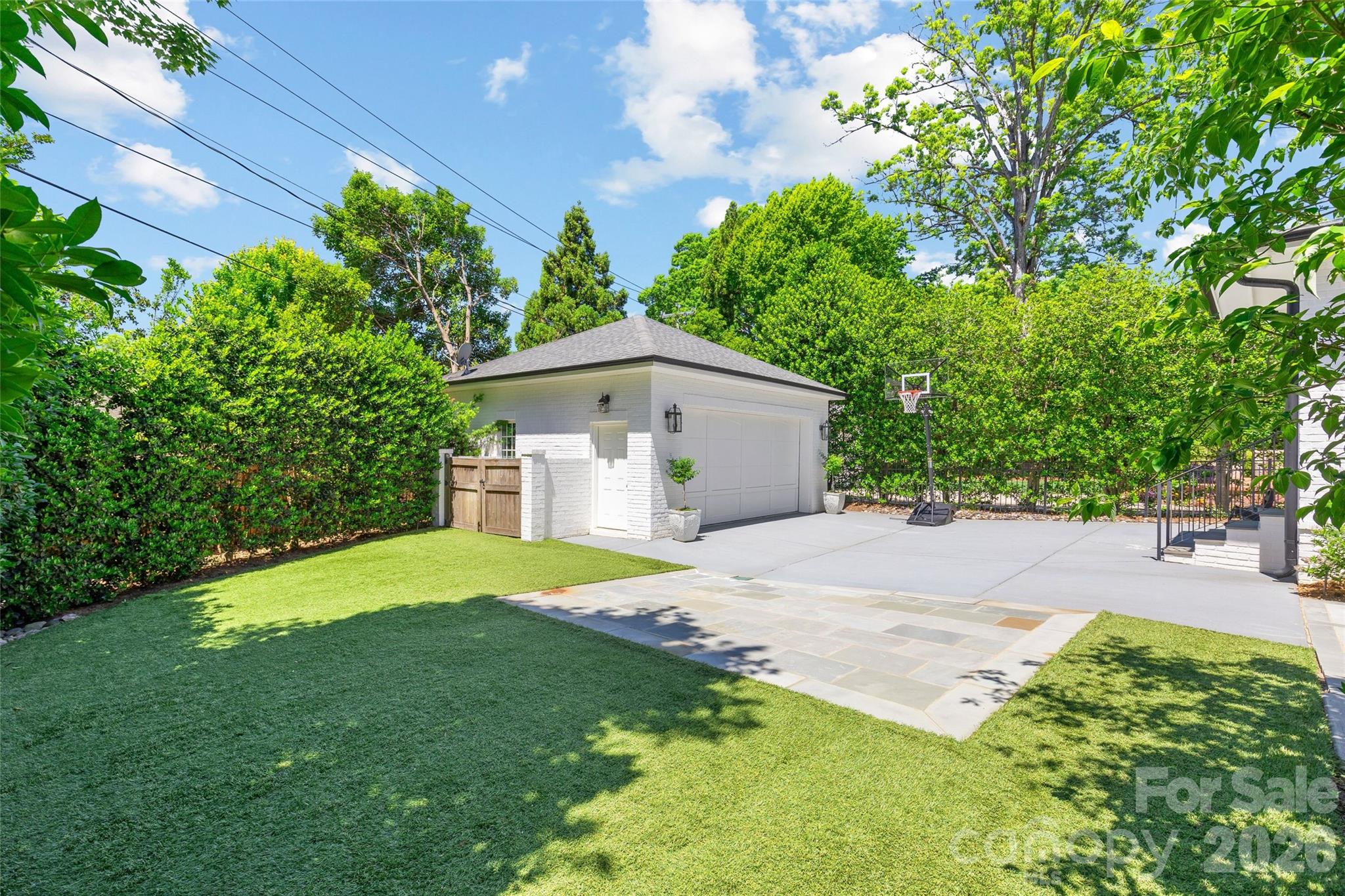 2638 Hampton Avenue — Charlotte