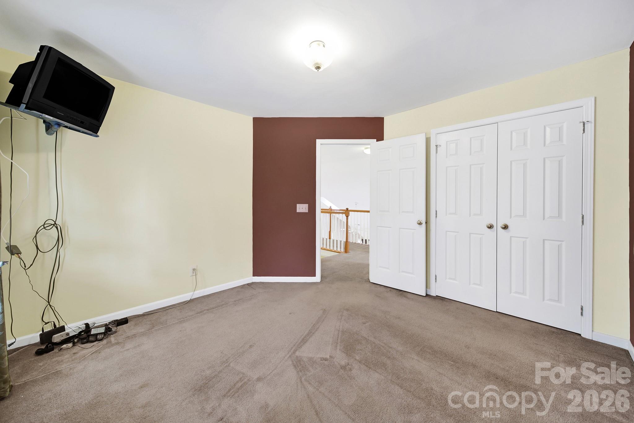 10918 Chamberlain Hall Court — Charlotte