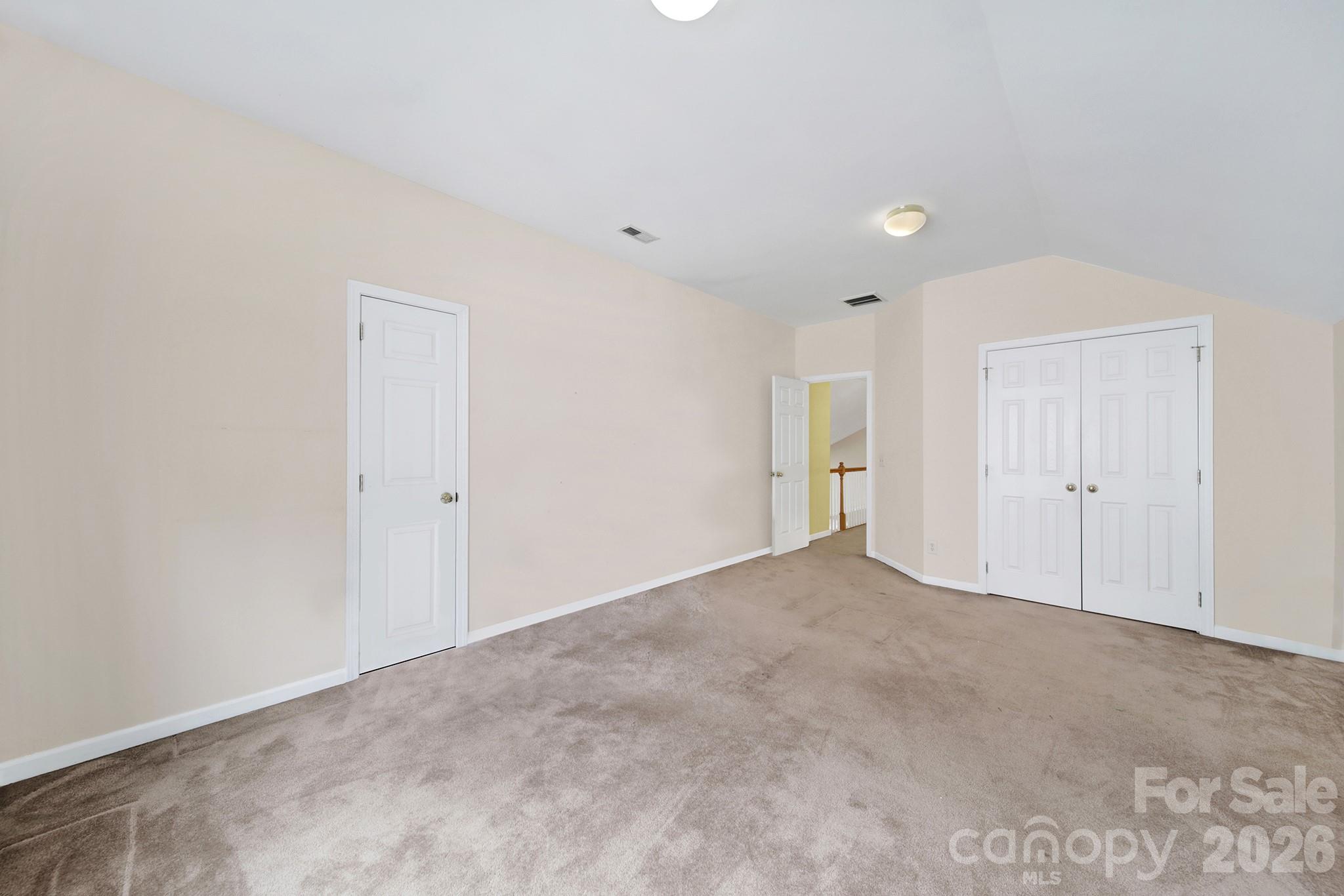 10918 Chamberlain Hall Court — Charlotte