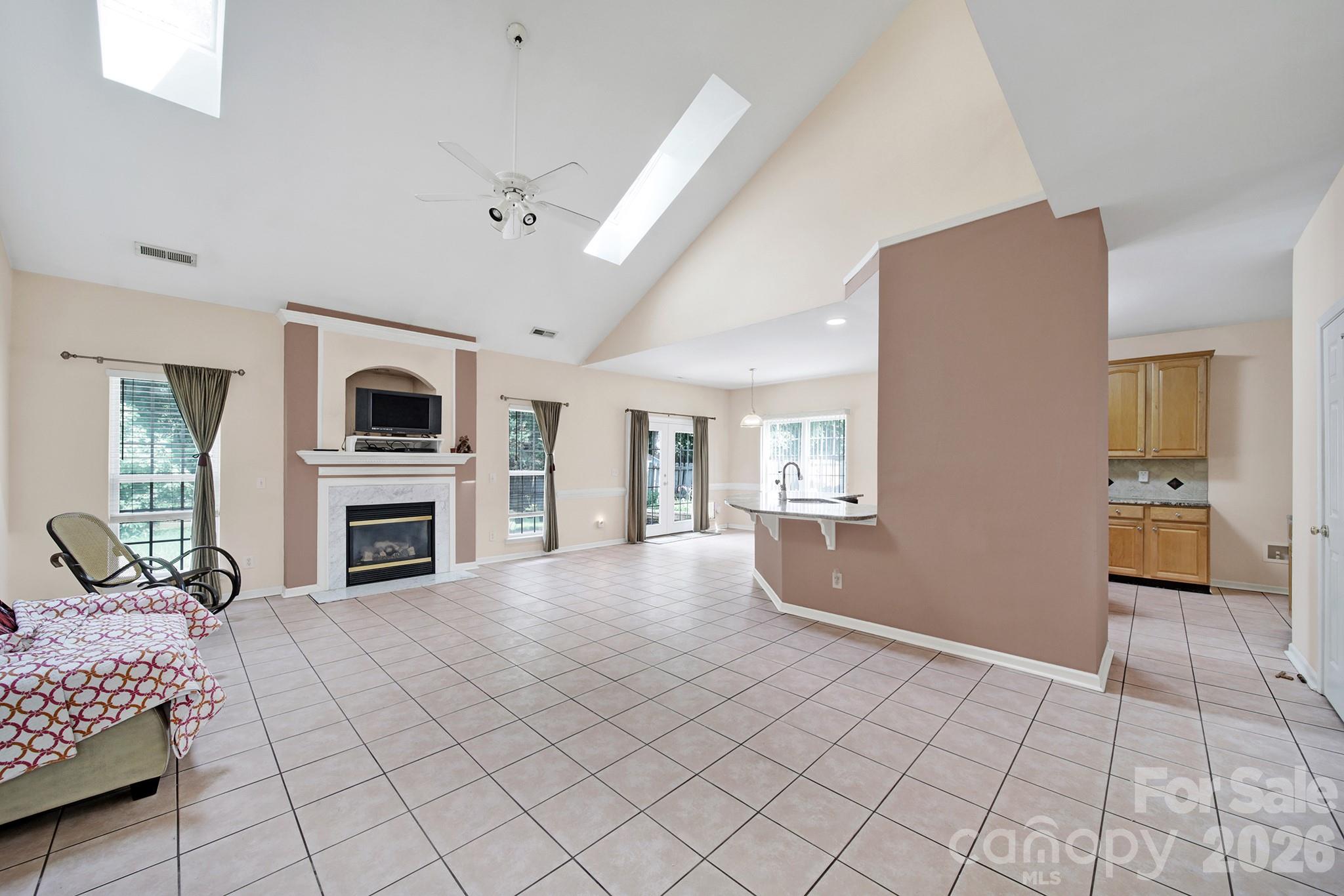 10918 Chamberlain Hall Court — Charlotte